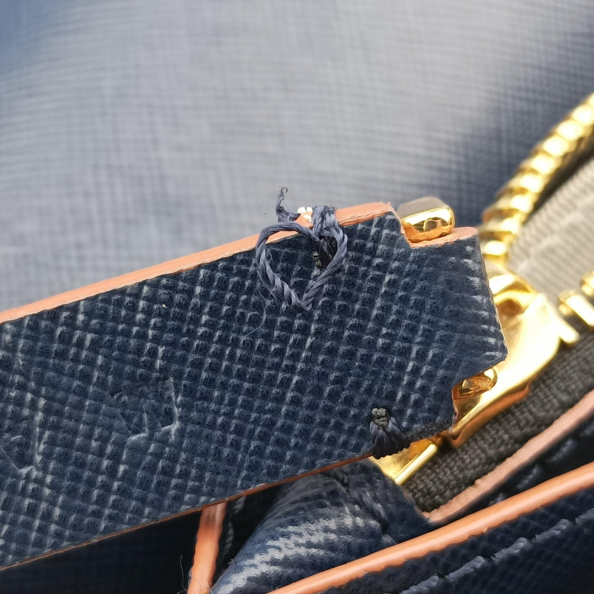 TRUNK Navy Saffiano Leather  トランク ネイビー サフィアーノレザー 