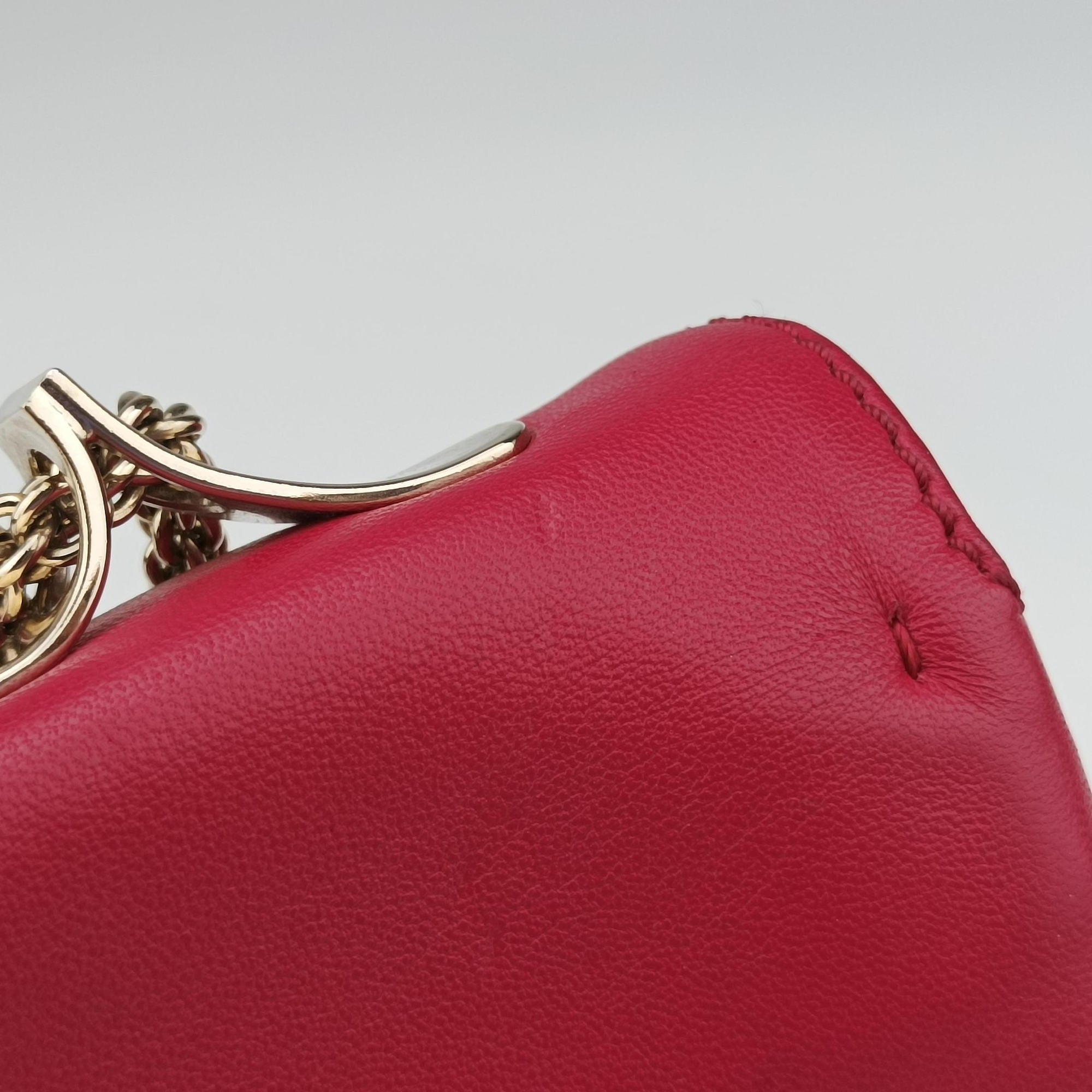 Rockstud Va Va Voom Rose Leather BU F 975 1ロックスタッズ ヴァ ヴァ ヴーム ローズ レッド レザー BU F 975 1