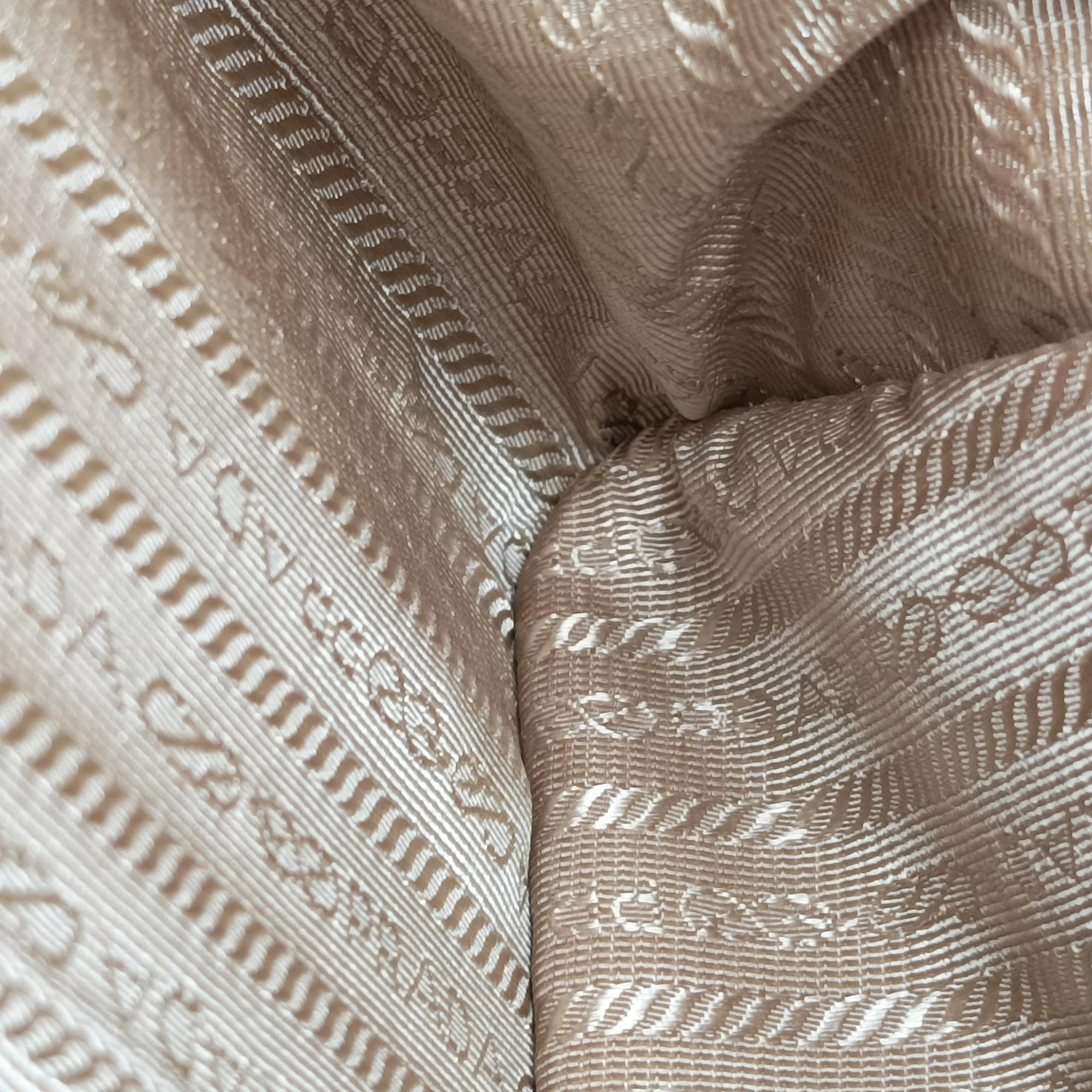 logo jacquard Brown×Red Canvas × SAFFIANO Leather 194ロゴジャガード ブラウン×レッド キャンバス×サフィアーノレザー 194