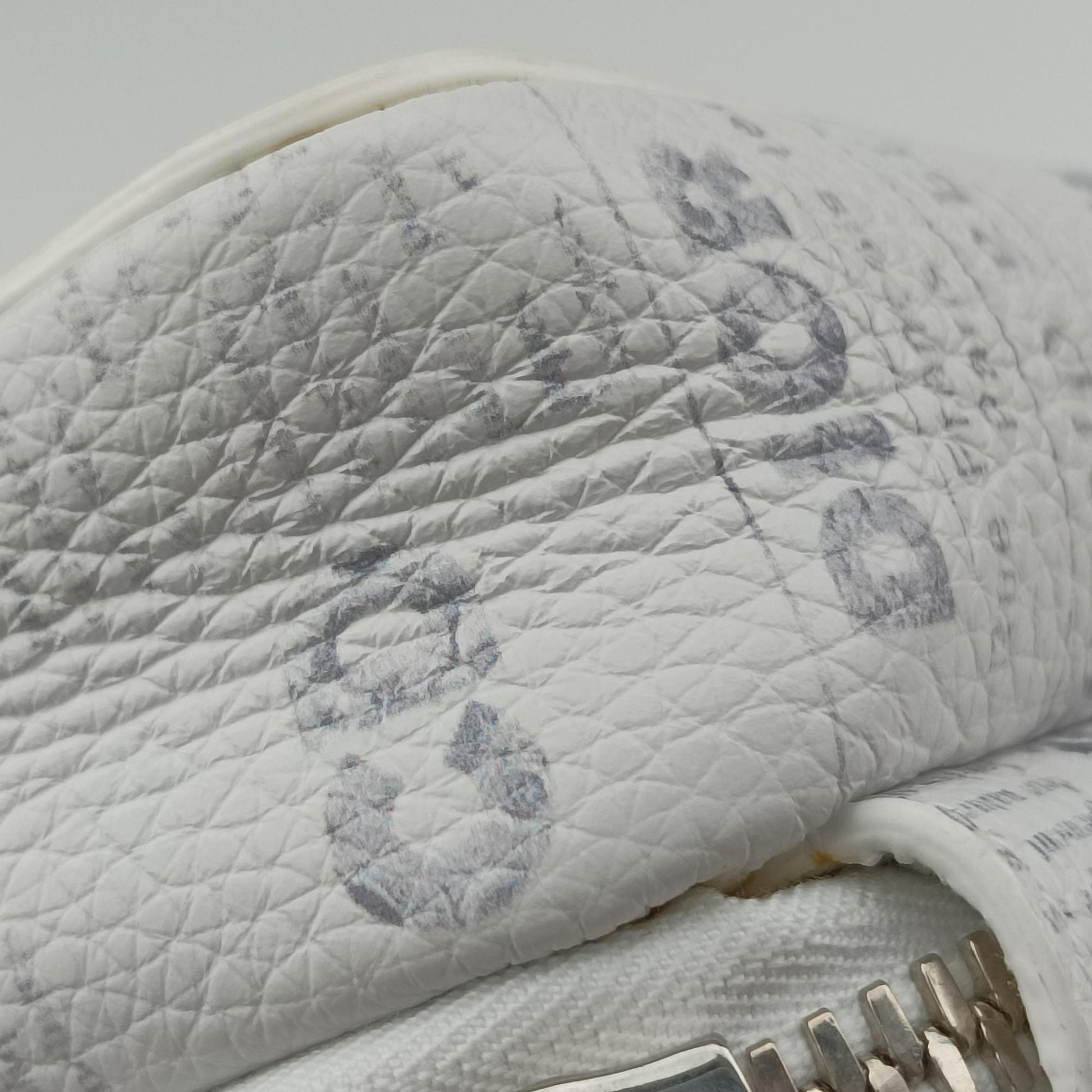 Daniel Arsham collaboration Newspaper Print White Leather 10-BO-1119Xダニエルアーシャム コラボ ニュースペーパー ホワイト レザー 10-BO-1119X