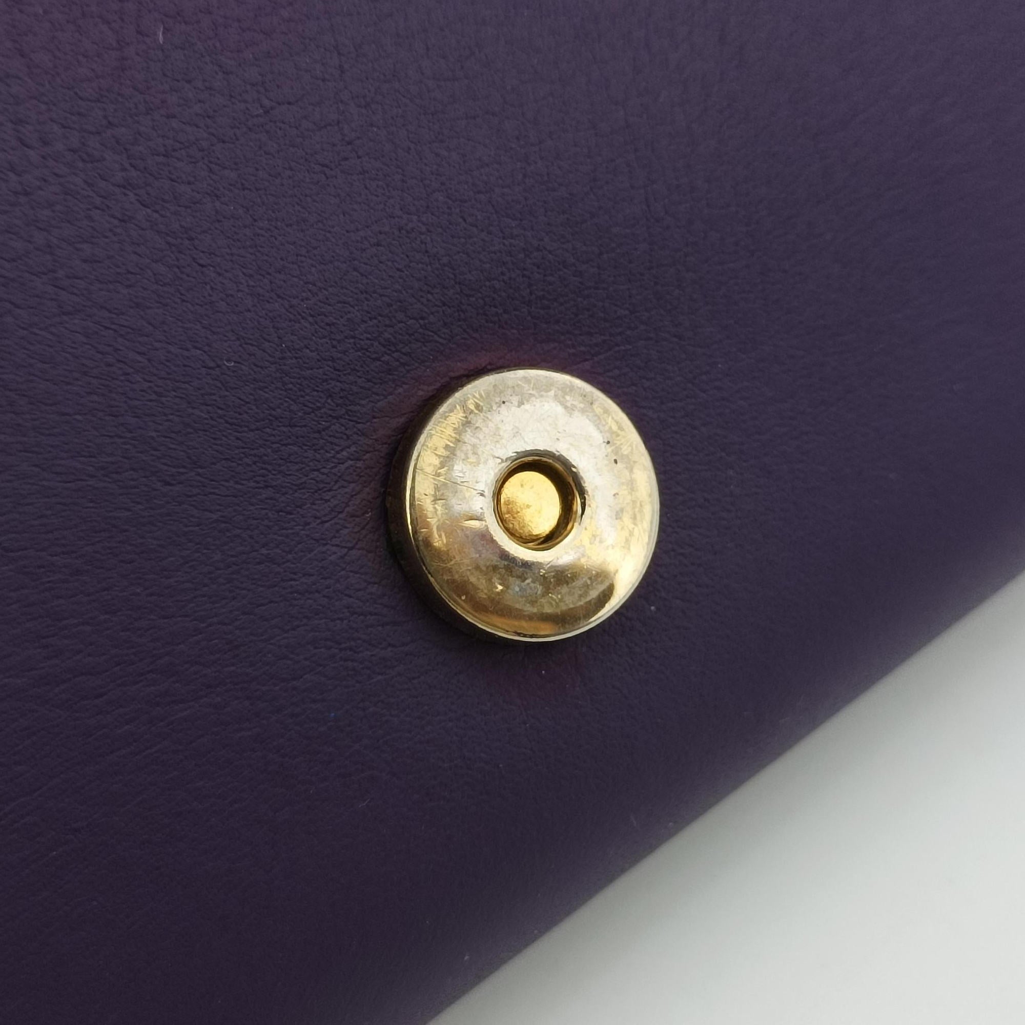 ChYc Mini Y Line Purple Leather 311215 311215.529258シックミニYライン パープル レザー 311215 311215.529258