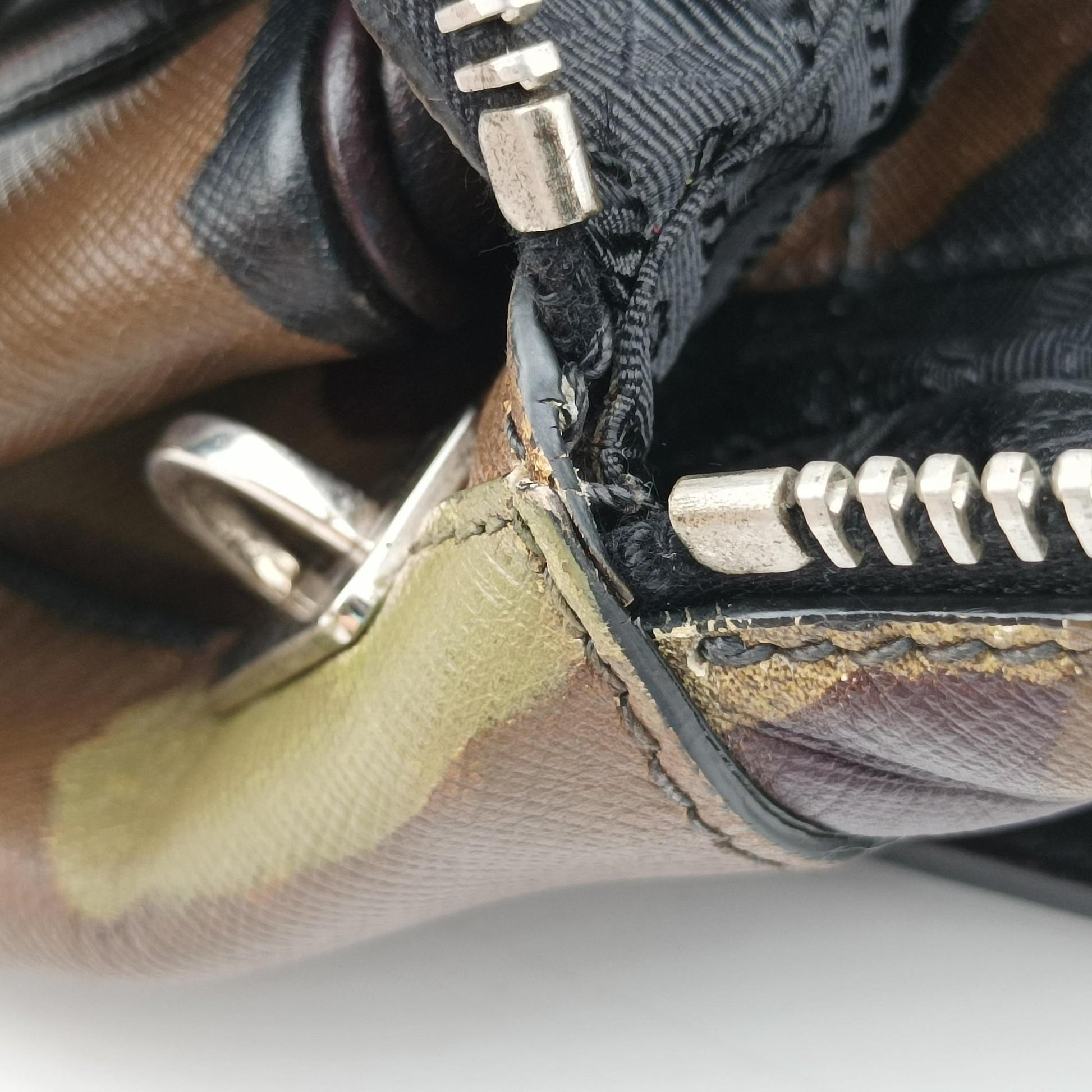 Camouflage Print Business Multicolour SAFFIANO Leather 7 11カモフラージュプリント ビジネス マルチカラー サフィアーノレザー 7 11