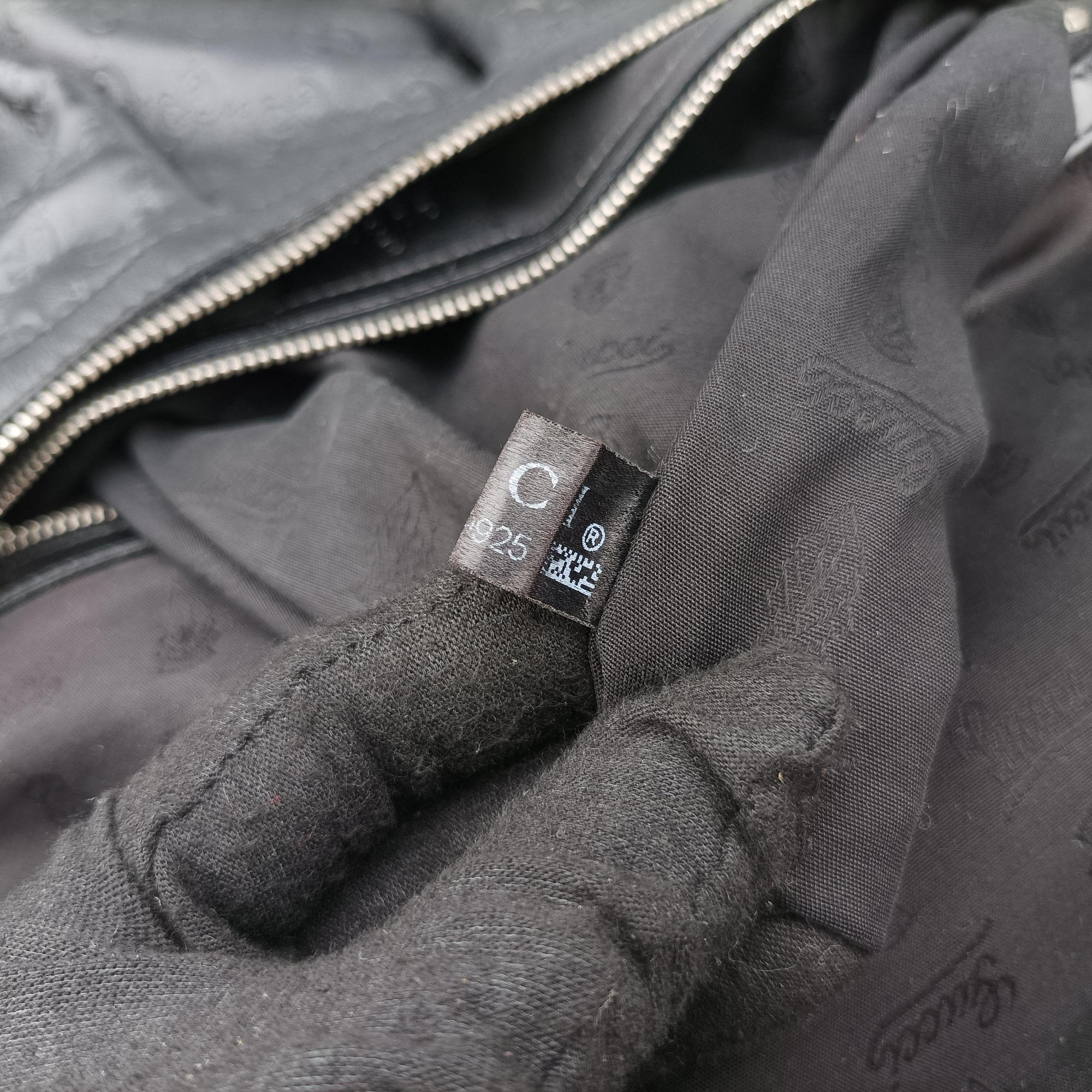 Icon Bit Black Leather 228584 E6619925アイコンビット ブラック レザー 228584 E6619925