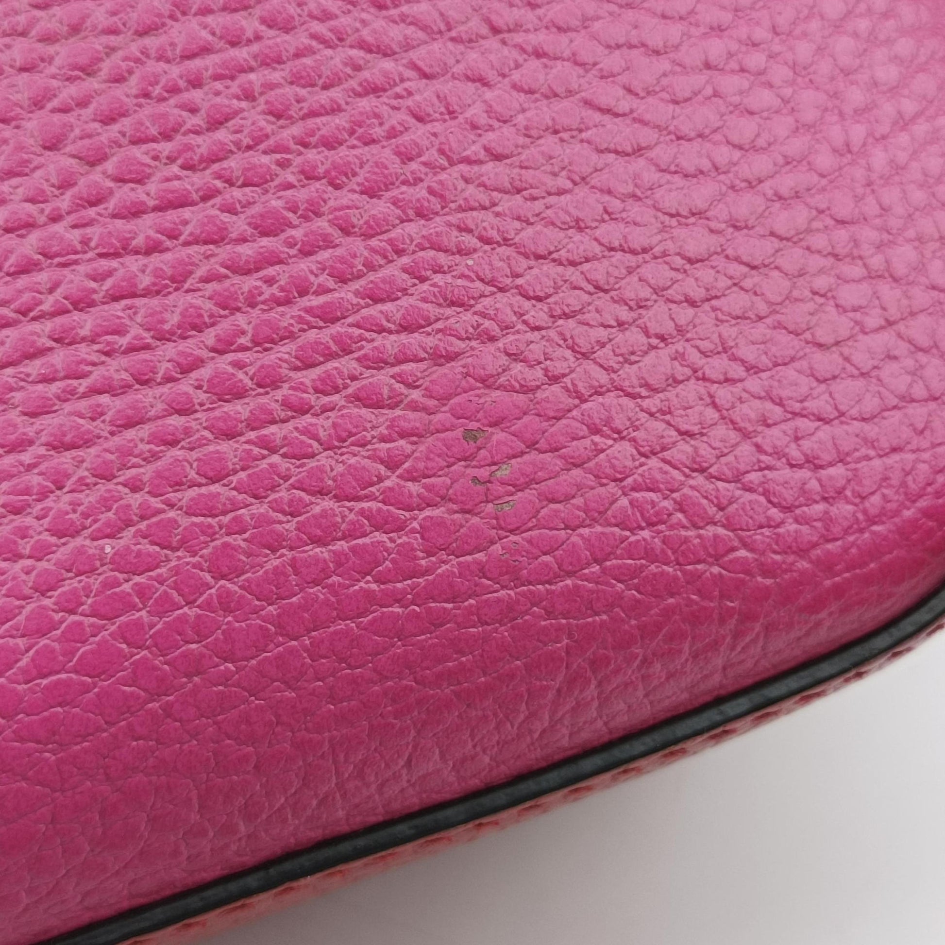 Soho Rose x red Leather 431567 B019970540ソーホー ローズxレッド レザー 431567 B019970540