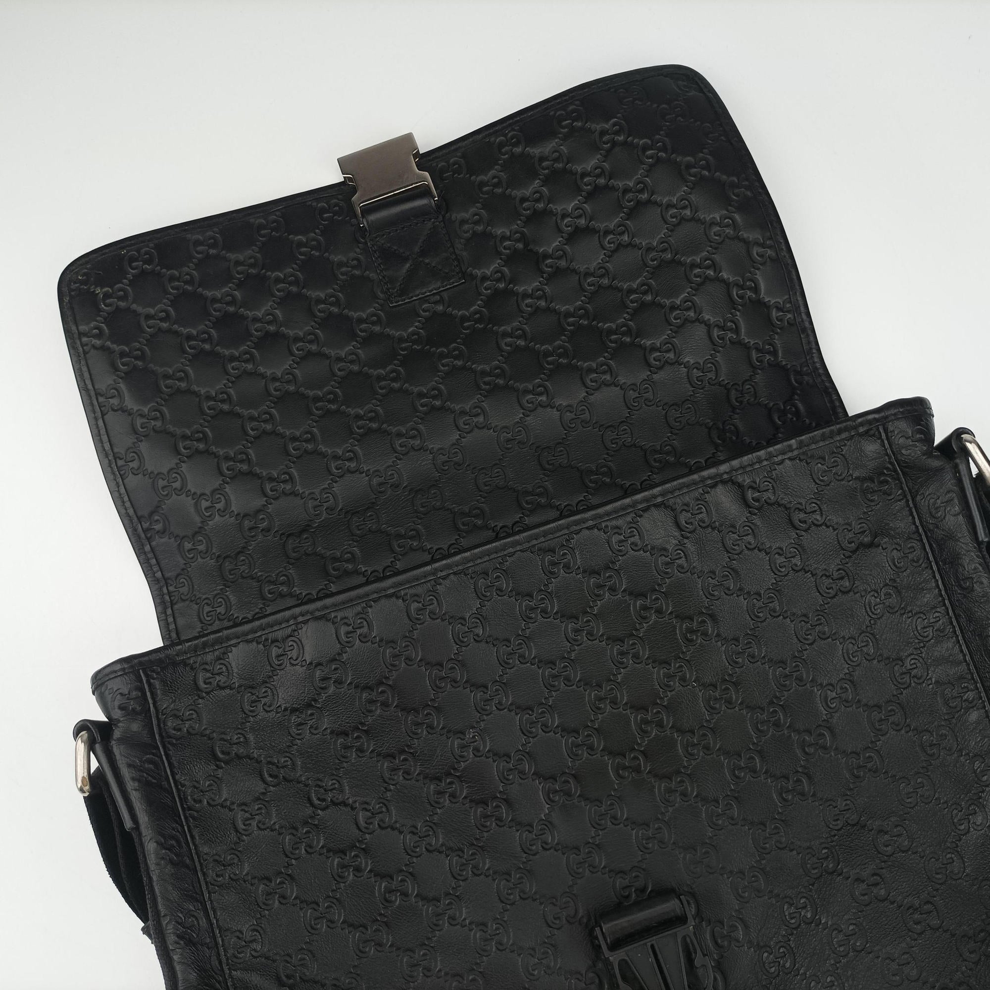 Guccissima Rubber Messenger Black Leather 246067 D013681349グッチシマ メッセンジャー ブラック レザー 246067 D013681349