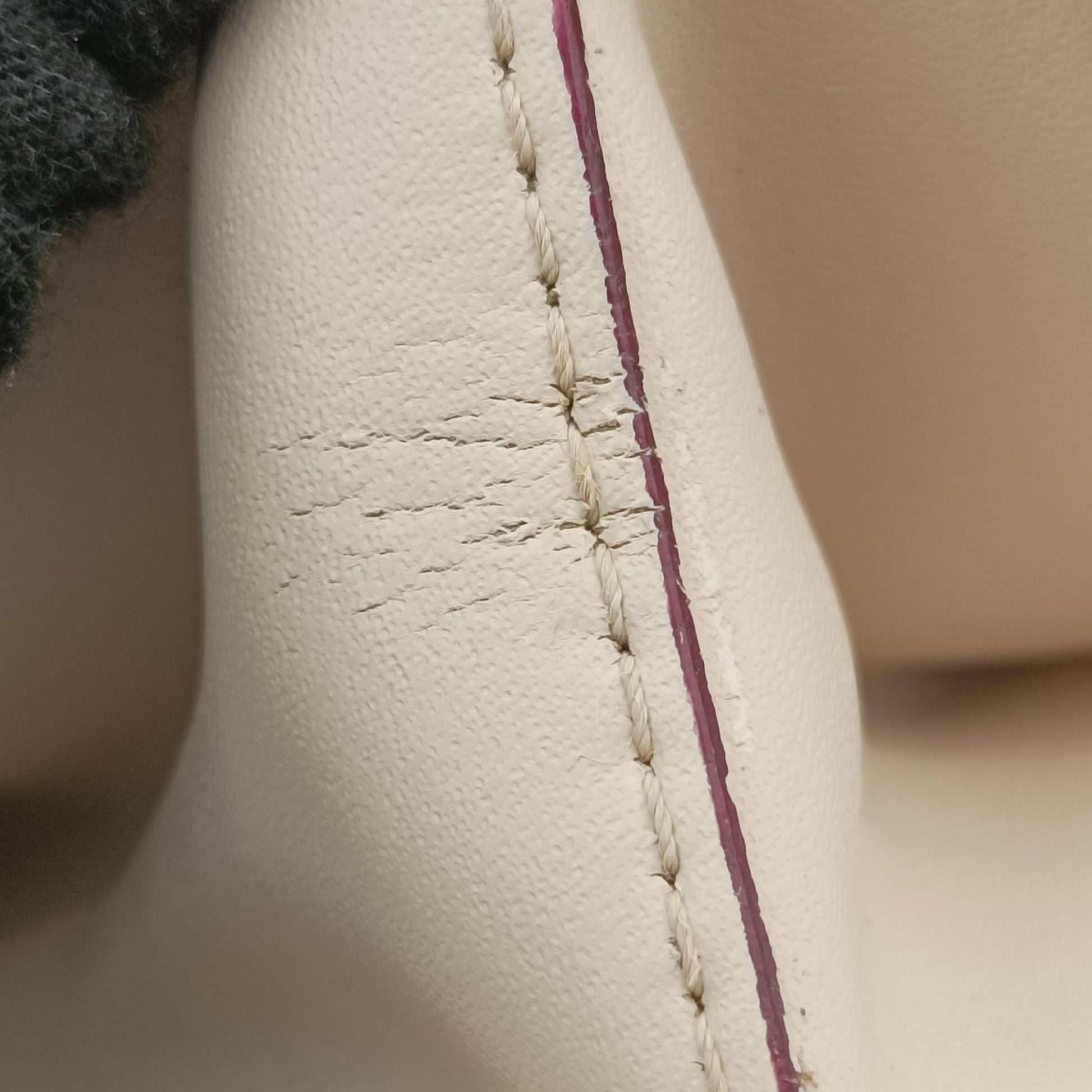 KAN I White Leather 8BT283 8BT283 A18Q 8762-188キャナイ ホワイト レザー 8BT283 8BT283 A18Q 8762-188