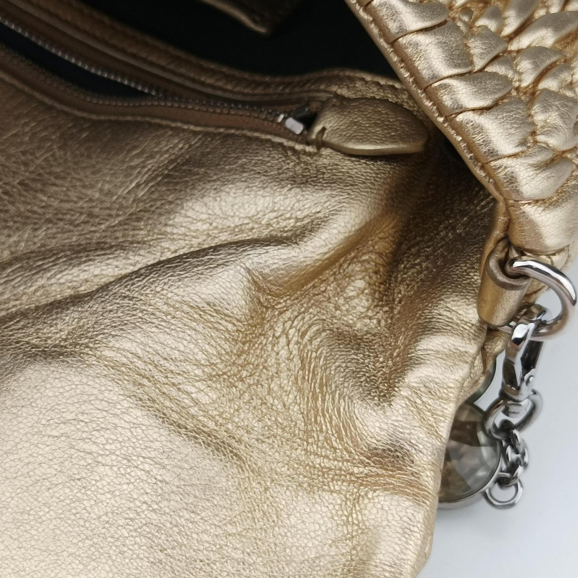 Iconic Crystal Cloque Golden Nappa Leather 5BD233 122クリスタル クロケ ゴールド ナッパレザー 5BD233 122