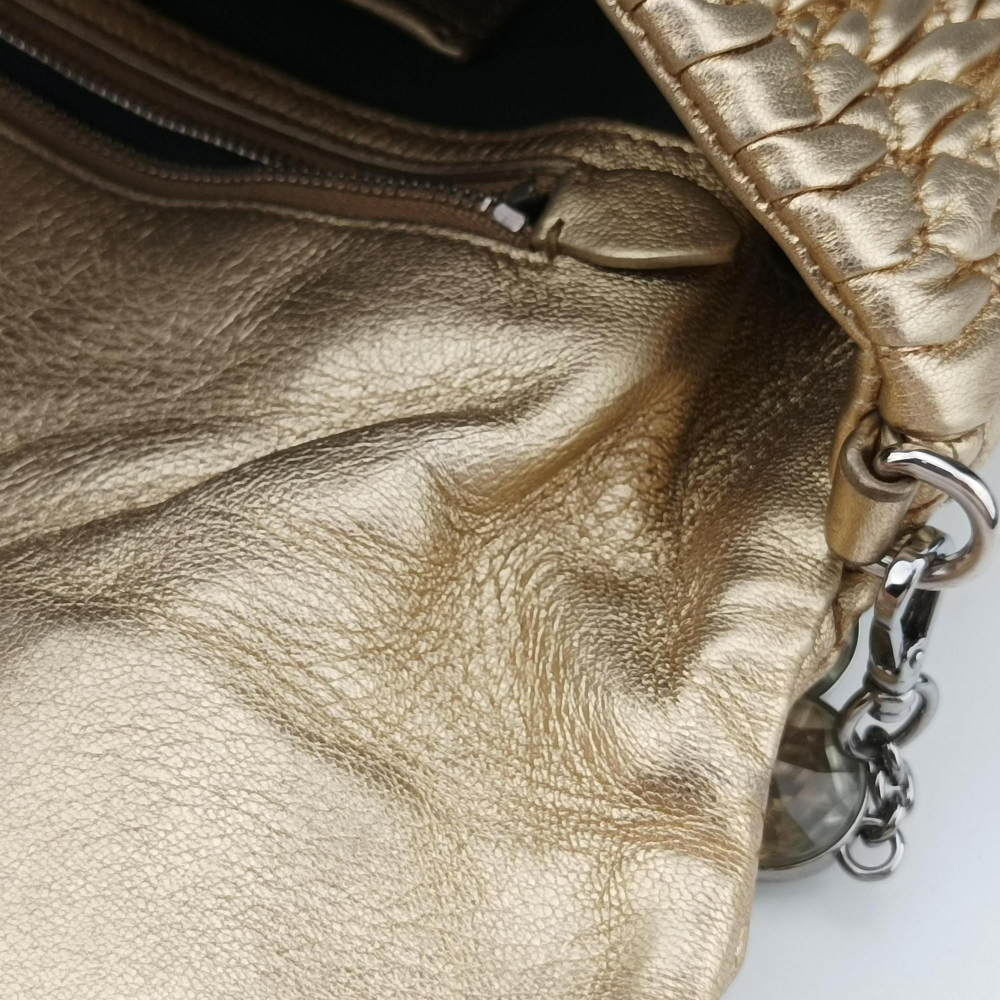Iconic Crystal Cloque Golden Nappa Leather 5BD233 122クリスタル クロケ ゴールド ナッパレザー 5BD233 122
