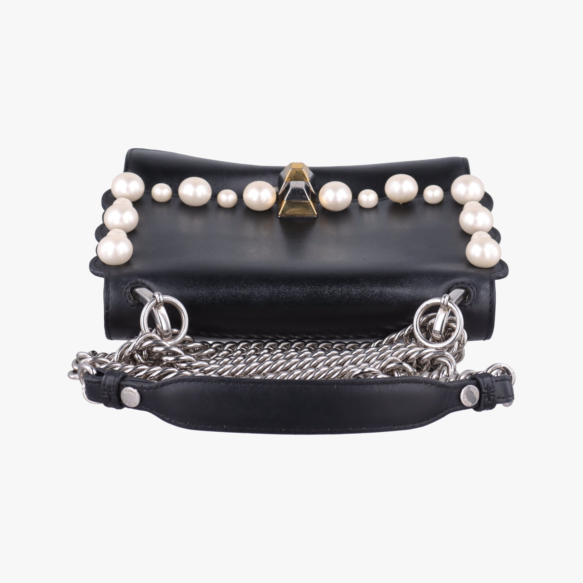 Studded Kan I Black Leather 8M0381 8M0381 A0ZR 188-8241スタッズ キャナイ ブラック レザー 8M0381 8M0381 A0ZR 188-8241