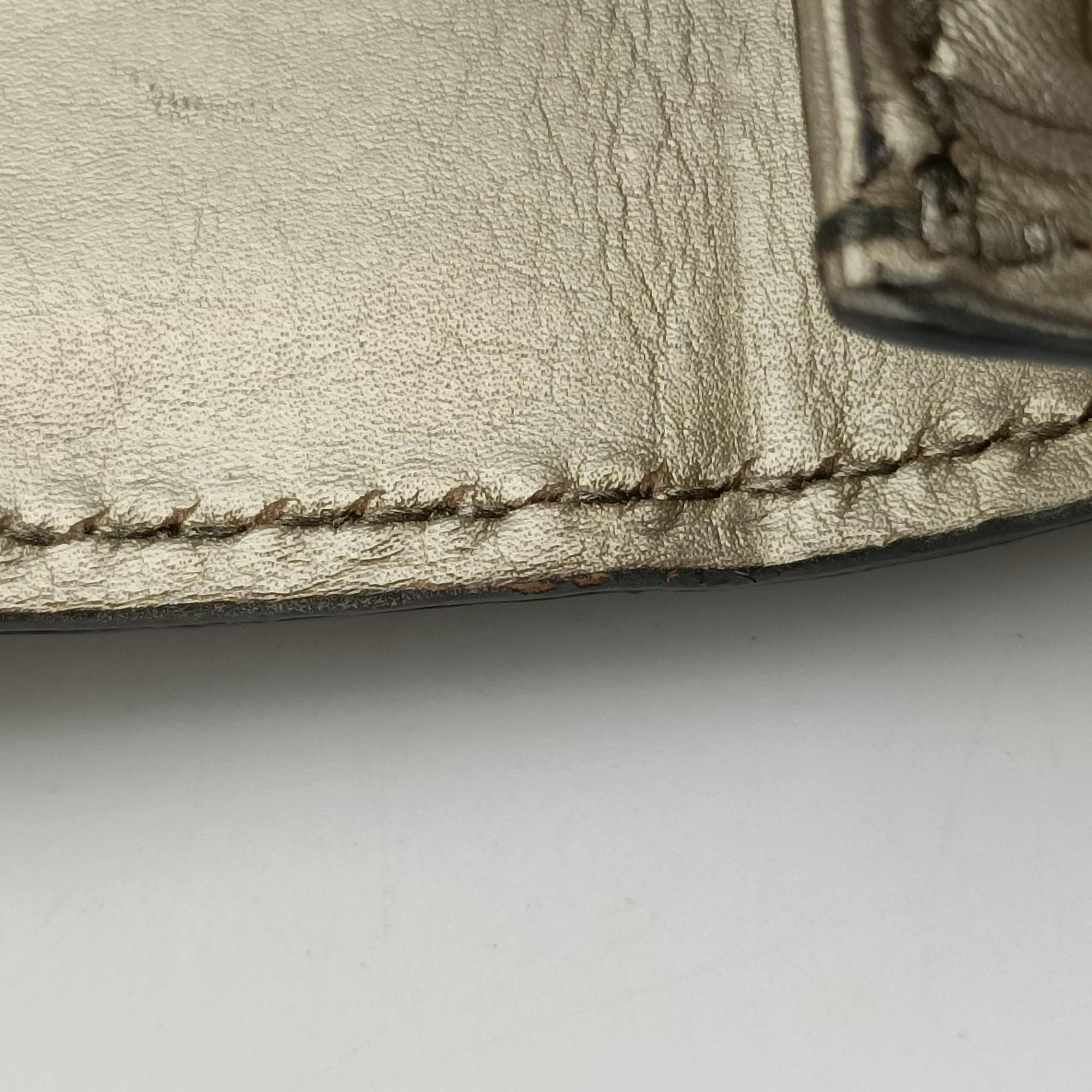 Emily Light Gold Leather 295402 C012742923エミリー ライトゴールド レザー 295402 C012742923