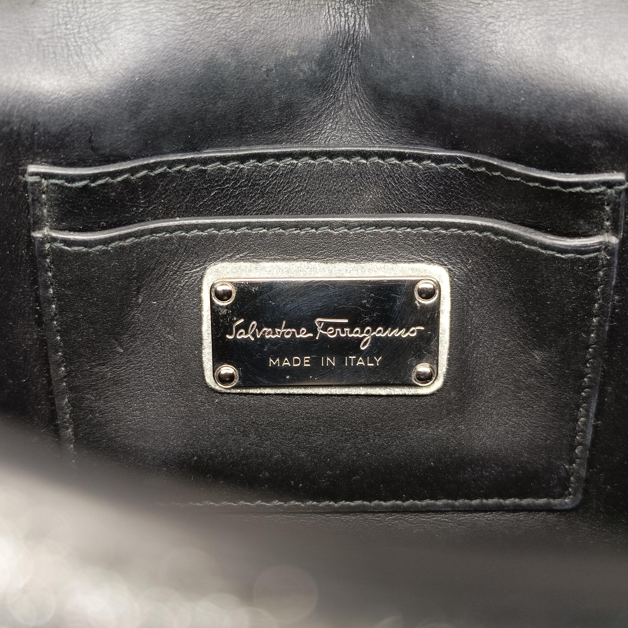 Vara Silver Leather FZ-21 H 203ヴァラ シルバー レザー FZ-21 H 203