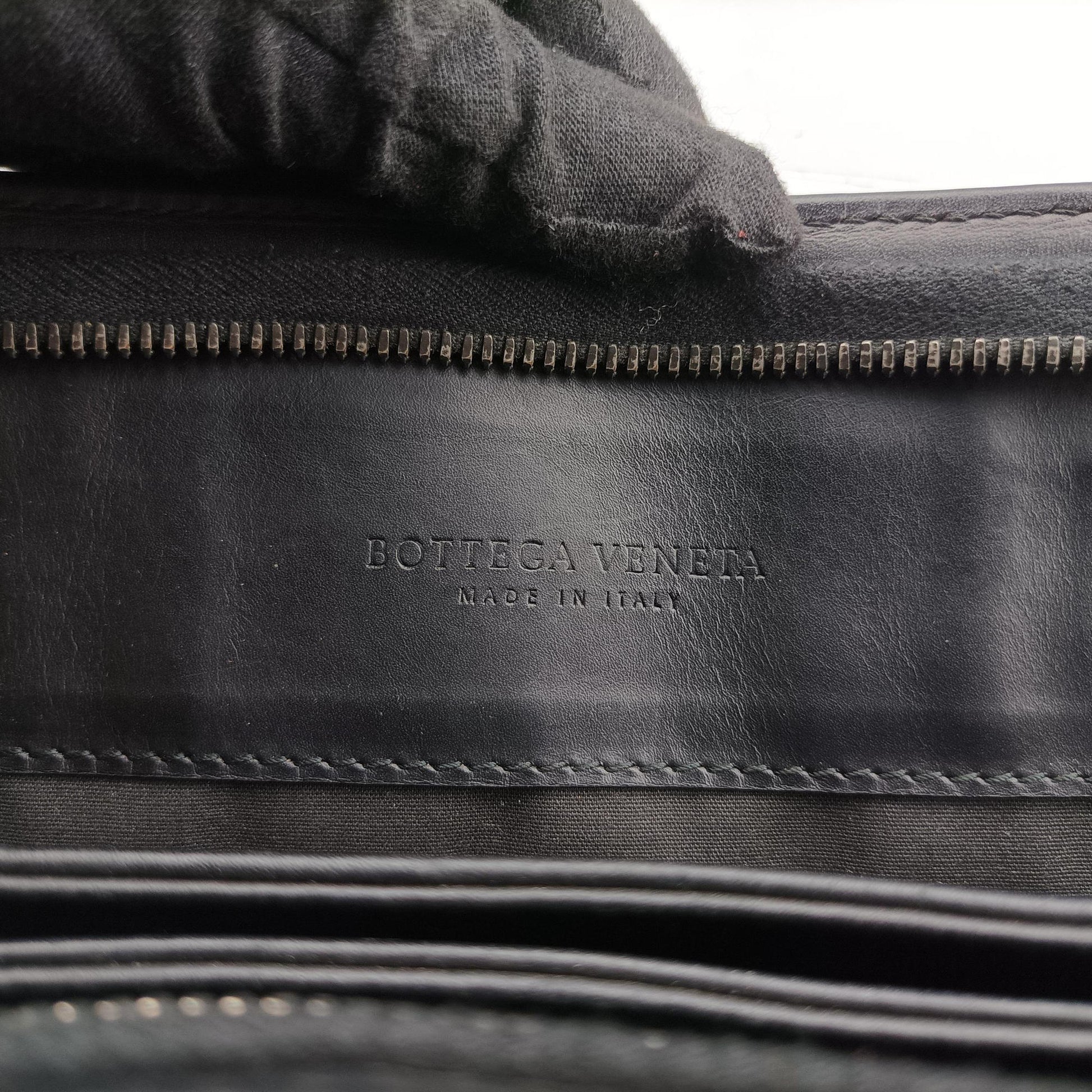 Intrecciato Black lambskin B00365177Wイントレチャート ブラック ラムスキン B00365177W