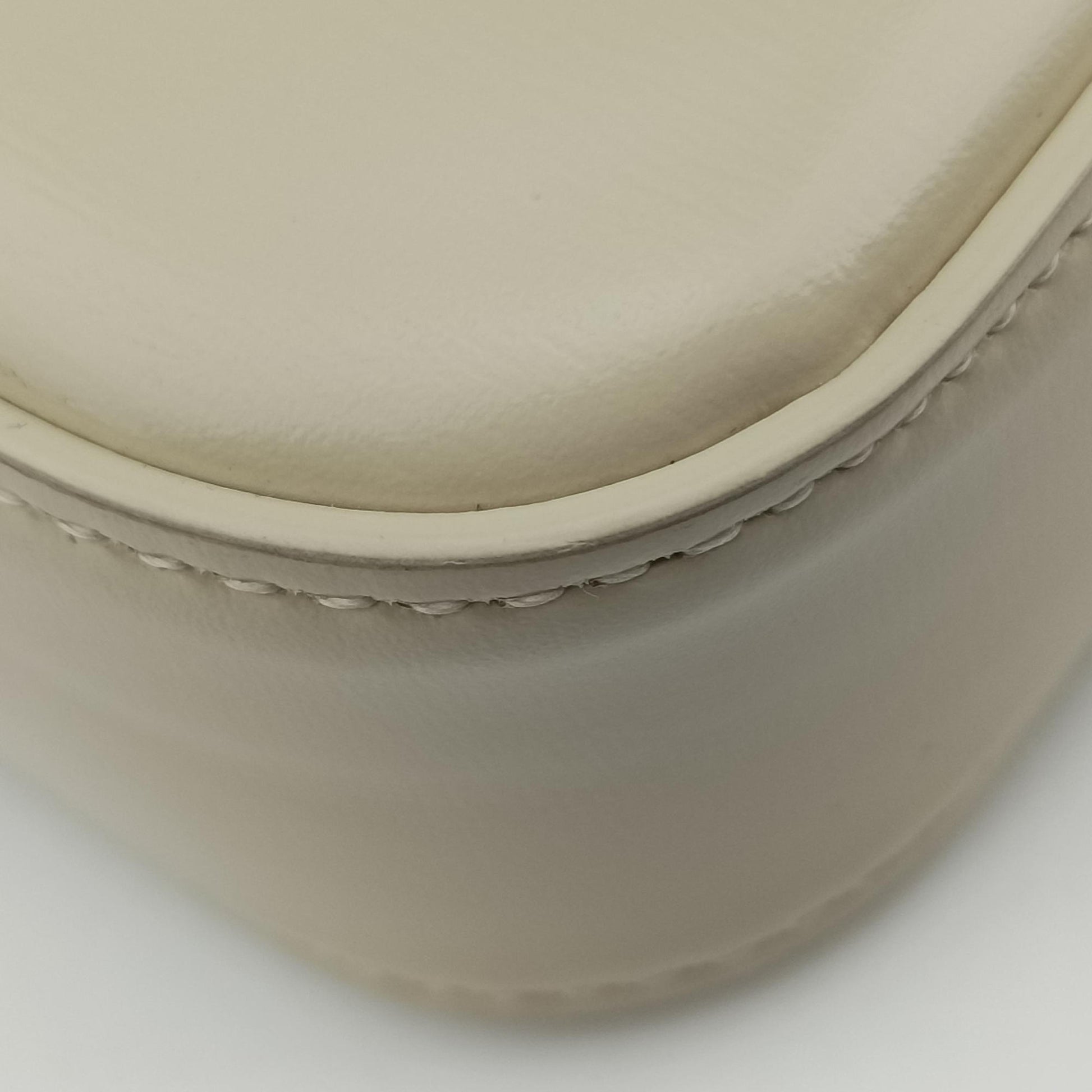 Claude Triomphe Beige Leather F-CU-1233クロード トリオンフ ベージュ レザー F-CU-1233