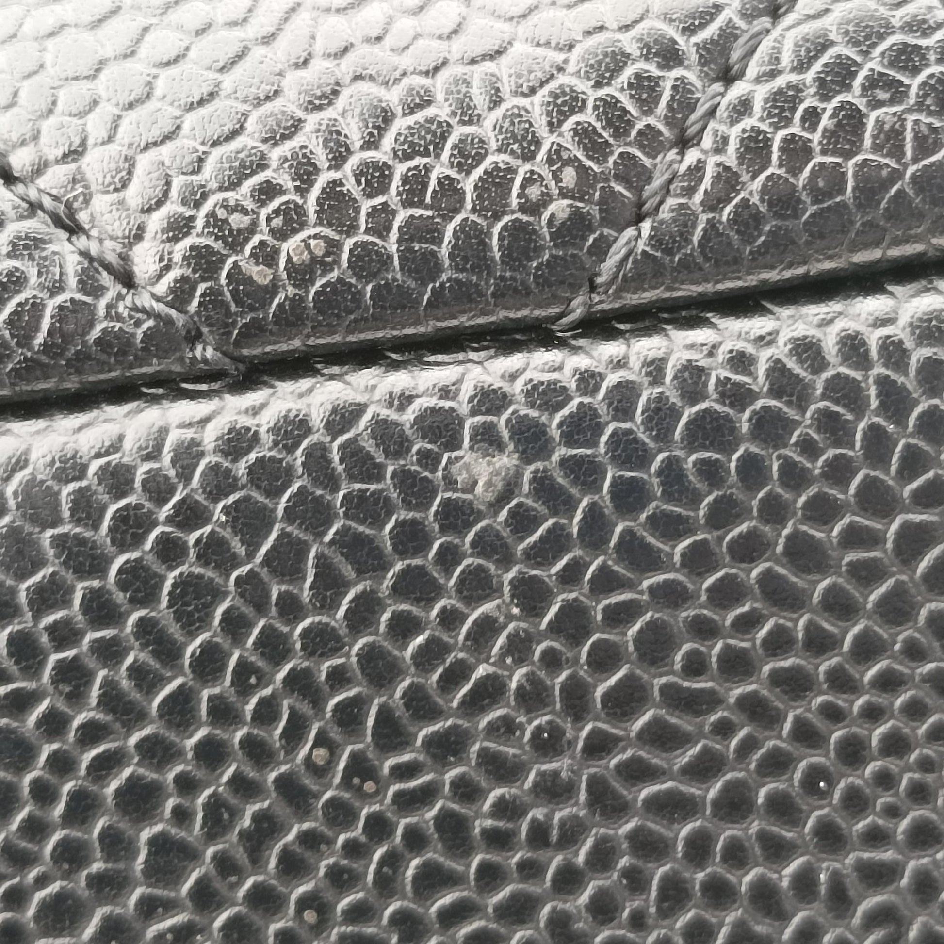 Matelasse PST Black caviar skin A50994 18004701マトラッセ PST ブラック キャビアスキン A50994 18004701