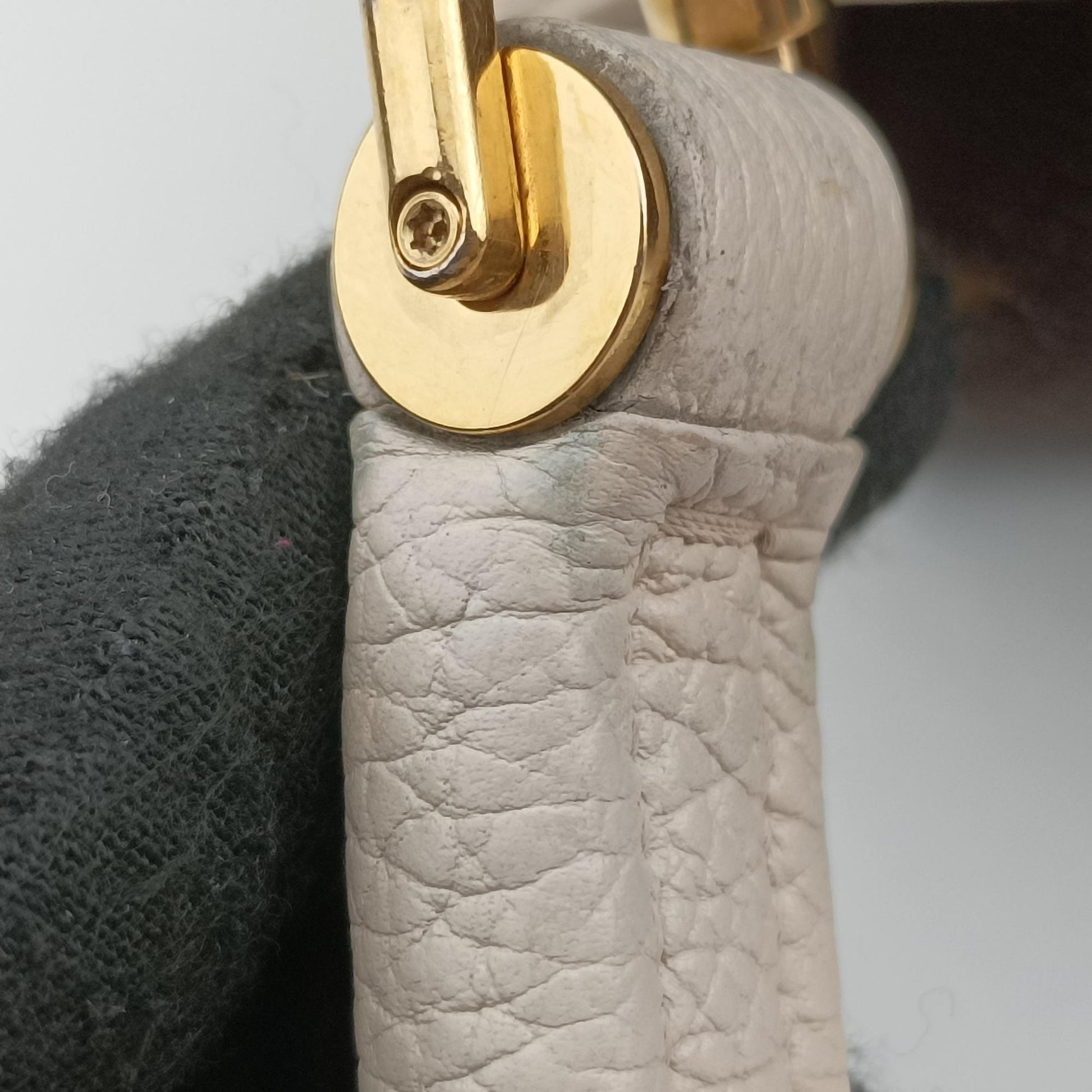 Double V Bag Brown  × Creme Monogram Canvas × Grained Leather M54155 TR0157ドゥブルV ブラウン× クレーム モノグラムキャンバス×トリヨンレザー M54155 TR0157