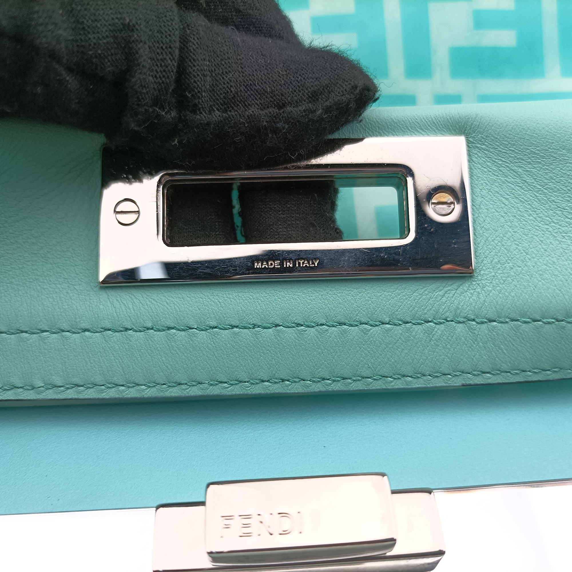 PEEKABOO Green Clear PVC× Leather 8BN290 8BN290-A3IE-198-10420ピーカブー グリーン 透明PVC× レザー 8BN290 8BN290-A3IE-198-10420