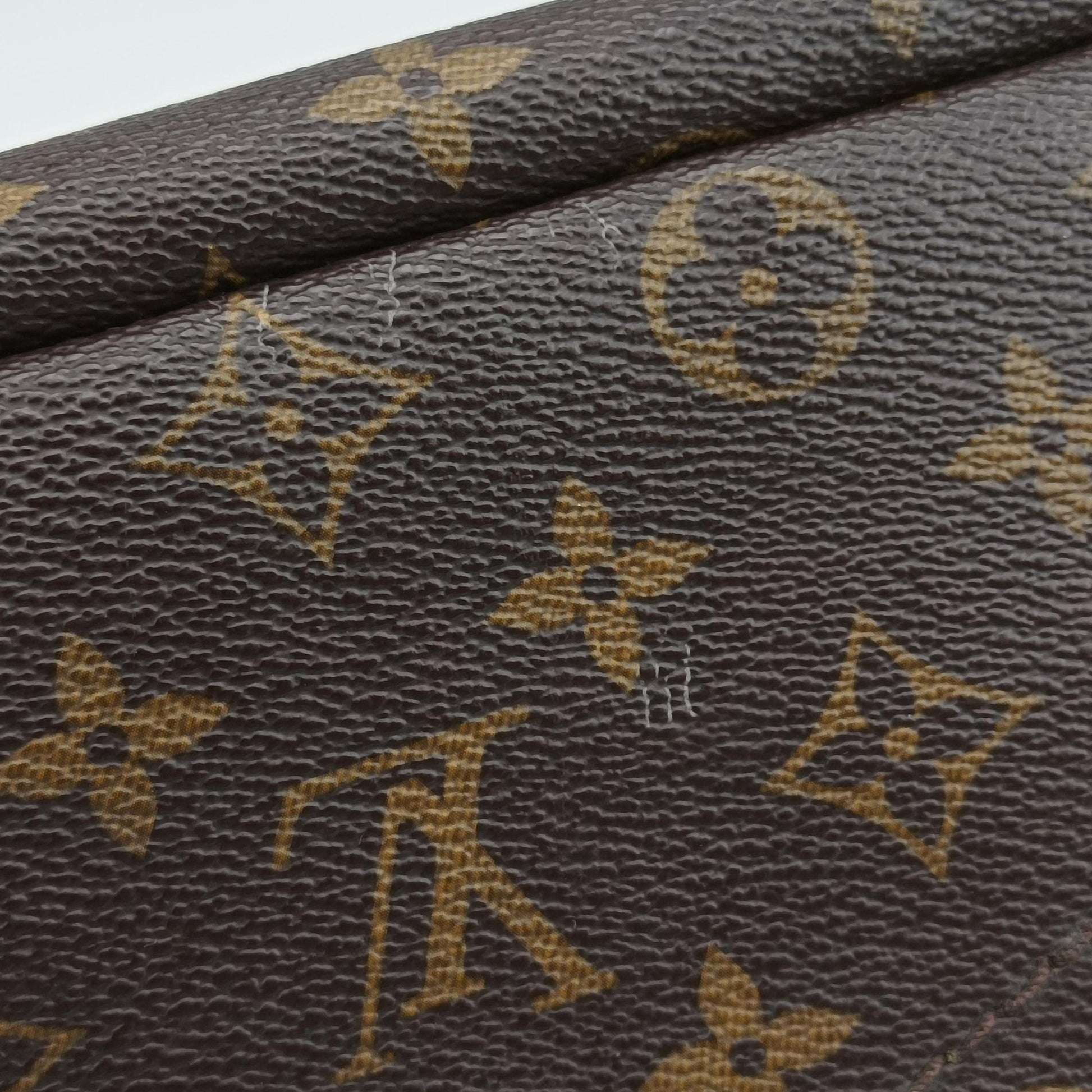 ARTSY MM Brown Monogram Canvas M40249 AR2100アーツィーMM モノグラム/ブラウン モノグラムキャンバス M40249 AR2100
