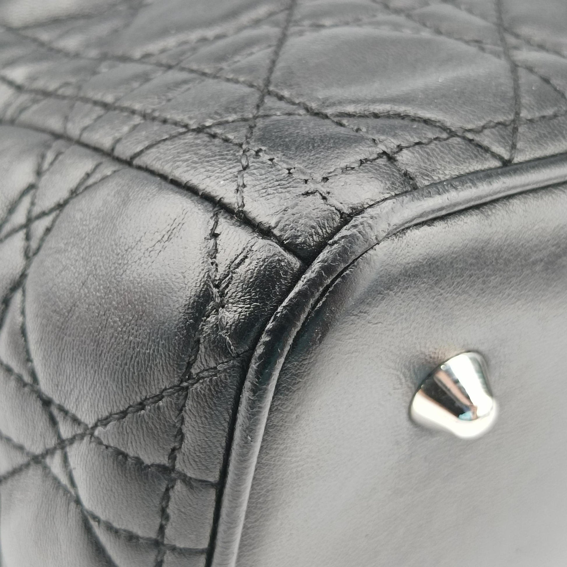Lady Dior Black lambskin 16-MA-0120レディディオール ブラック ラムスキン 16-MA-0120
