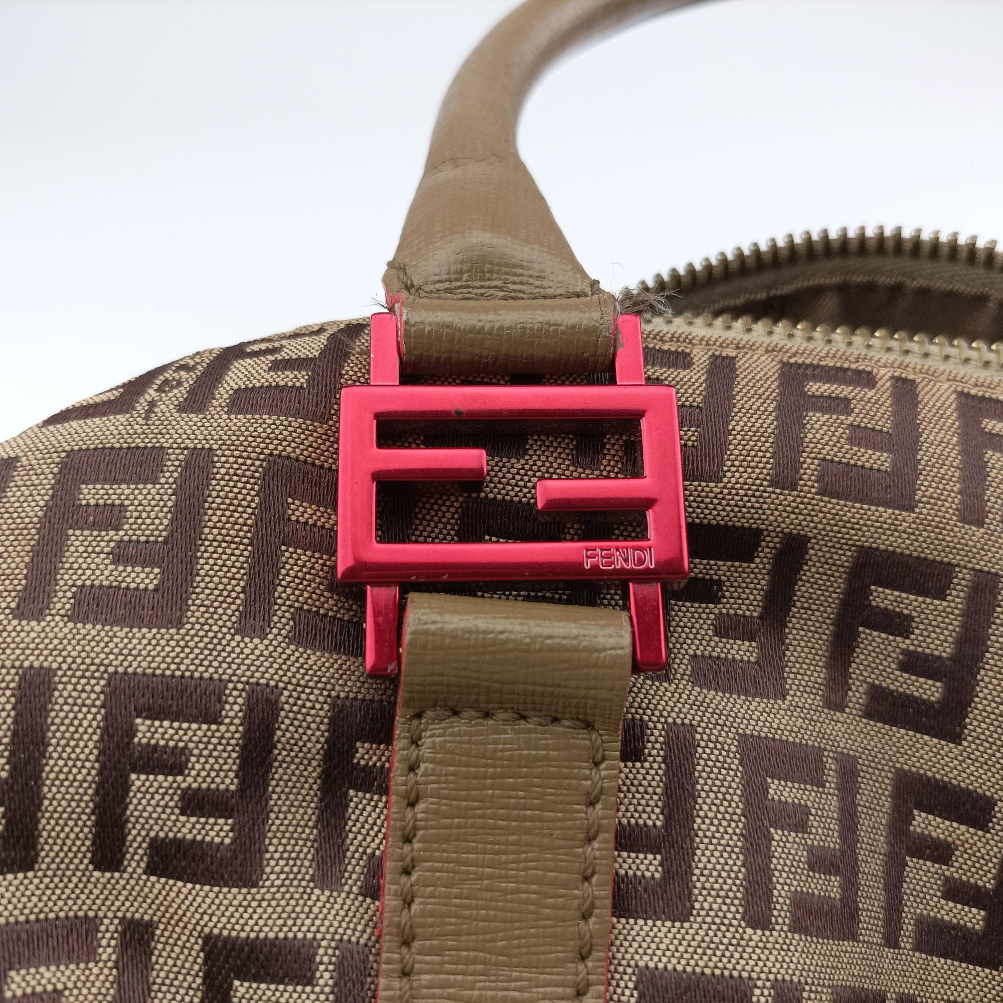 Zucchino Glitter Logo Multicolour canvas 8BL068 8BL068/HJE 428/2305スパンコールイエローグラデーション マルチカラー キャンバス 8BL068 8BL068/HJE 428/2305