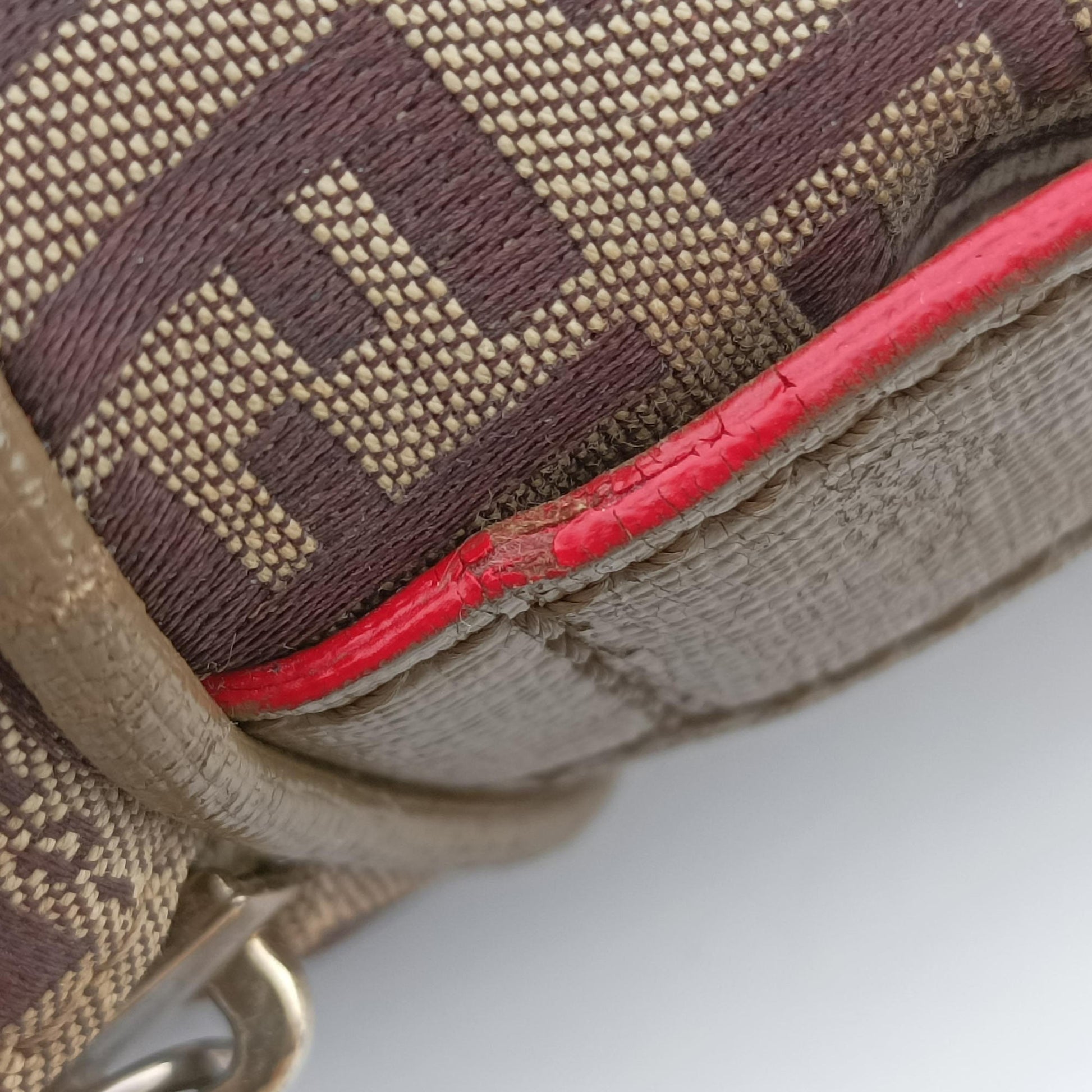 Zucchino Glitter Logo Multicolour canvas 8BL068 8BL068/HJE 428/2305スパンコールイエローグラデーション マルチカラー キャンバス 8BL068 8BL068/HJE 428/2305