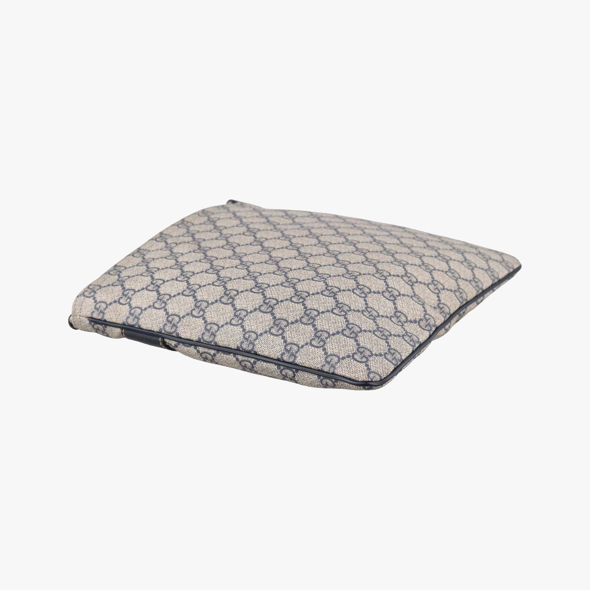 GG Supreme Messenger Beige × Navy PVC coated canvas×leather 295257 I014856609GGスプリーム メッセンジャー ベージュ×ネイビー PVCコーティングキャンバス×レザー 295257 I014856609