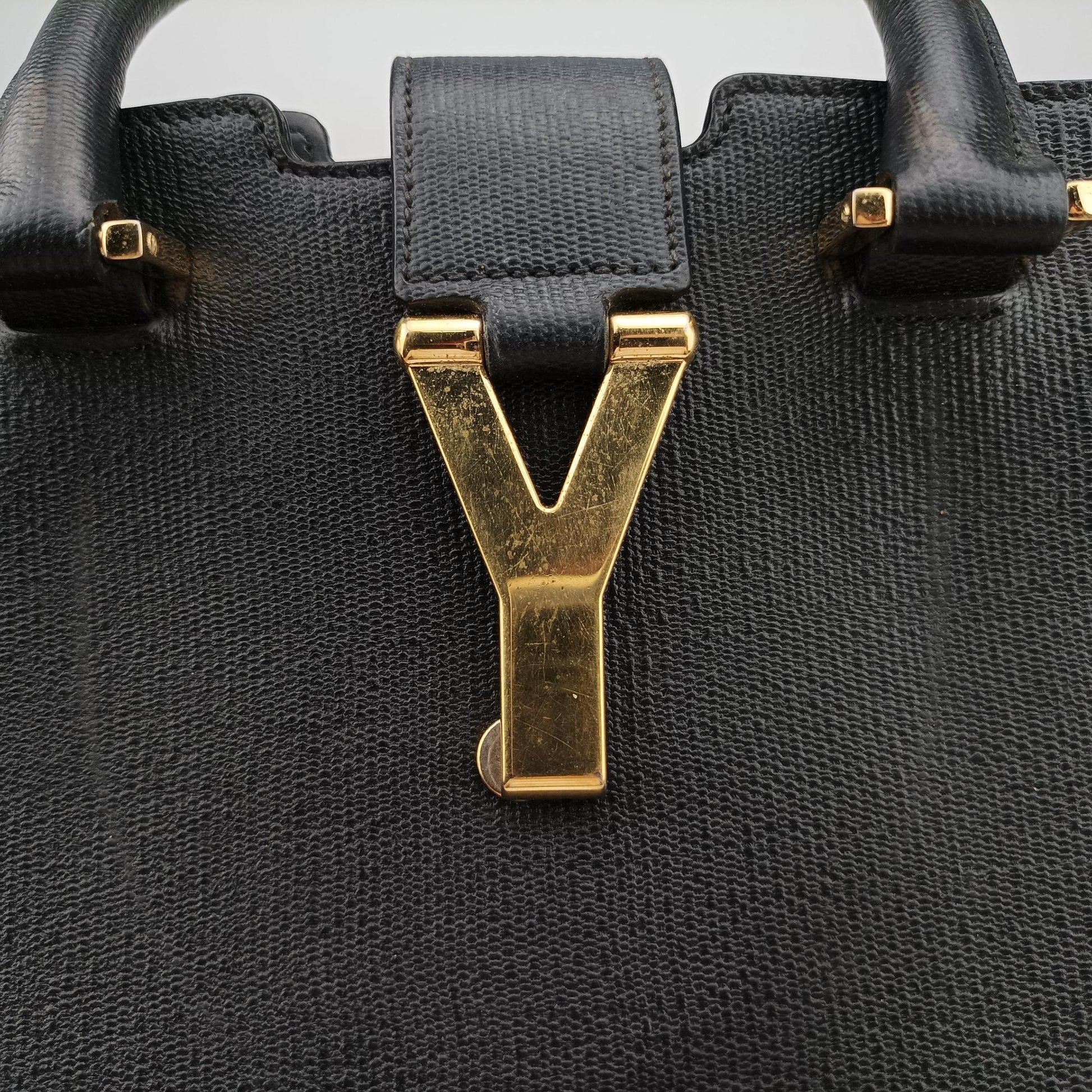 Y Ligne Petit Cabas Black Leather 370697 FLY370697.1014Yライン プチカバス ブラック レザー 370697 FLY370697.1014