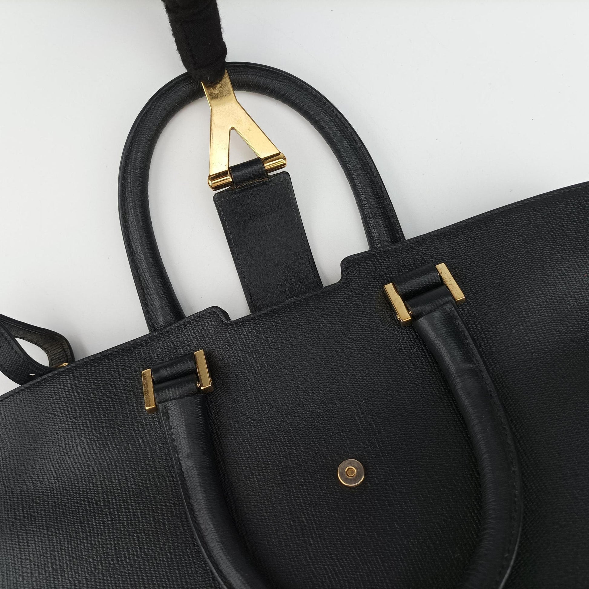 Y Ligne Petit Cabas Black Leather 370697 FLY370697.1014Yライン プチカバス ブラック レザー 370697 FLY370697.1014