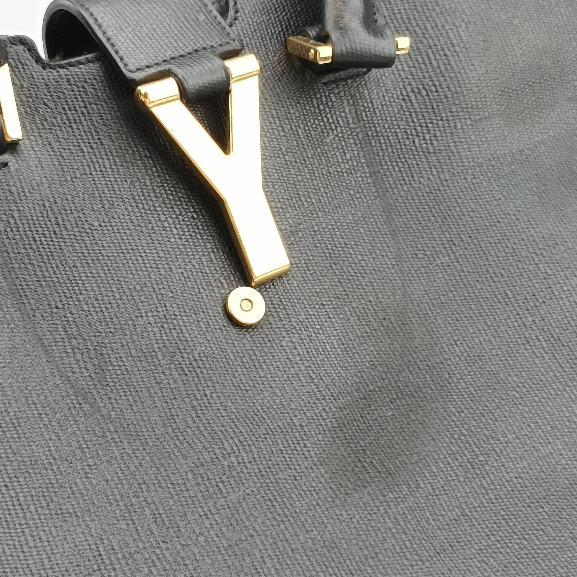 Y Ligne Petit Cabas Black Leather 370697 FLY370697.1014Yライン プチカバス ブラック レザー 370697 FLY370697.1014