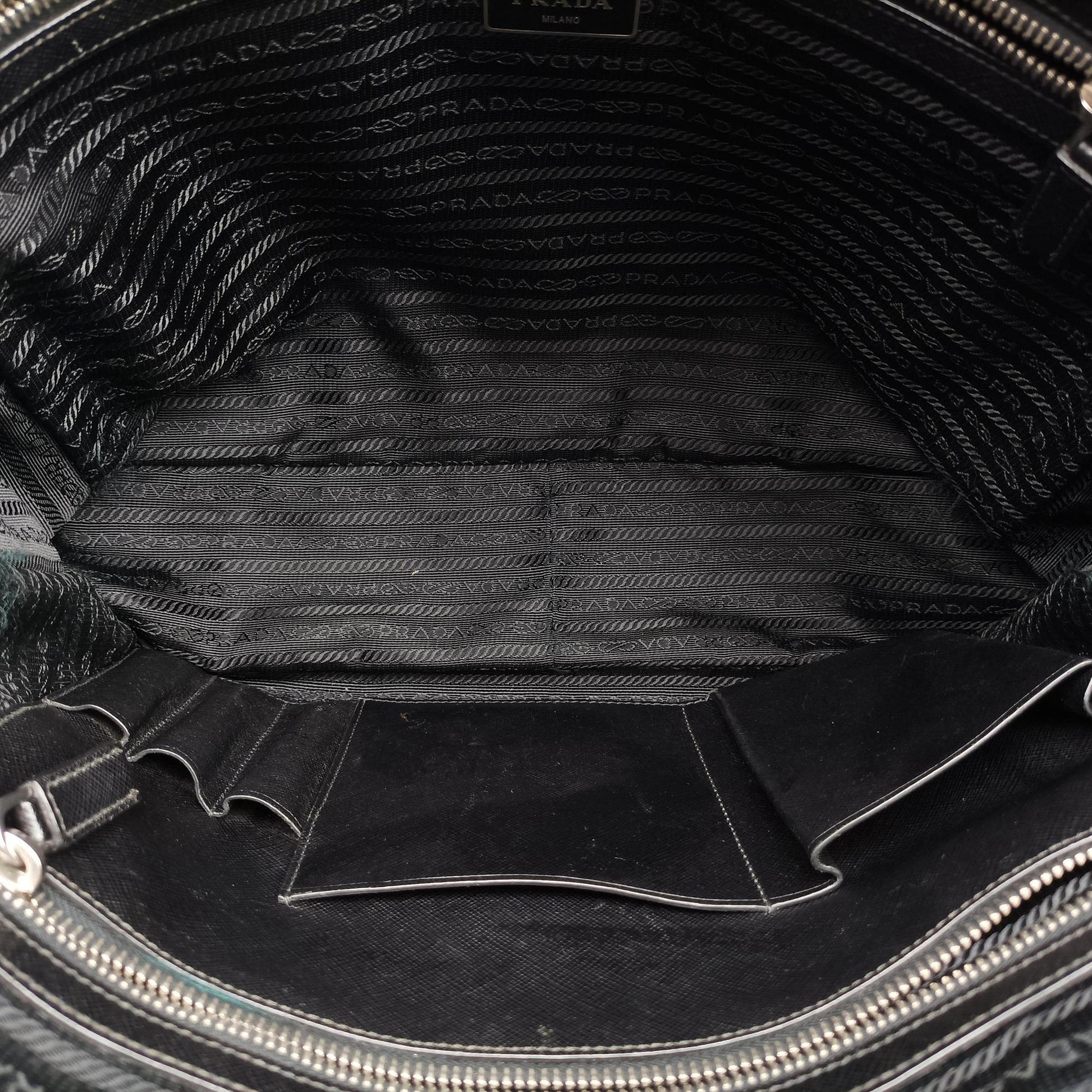 Business Briefcase Black SAFFIANO Leather 2VE011 208 Rビジネス ブリーフケース ブラック サフィアーノレザー 2VE011 208 R