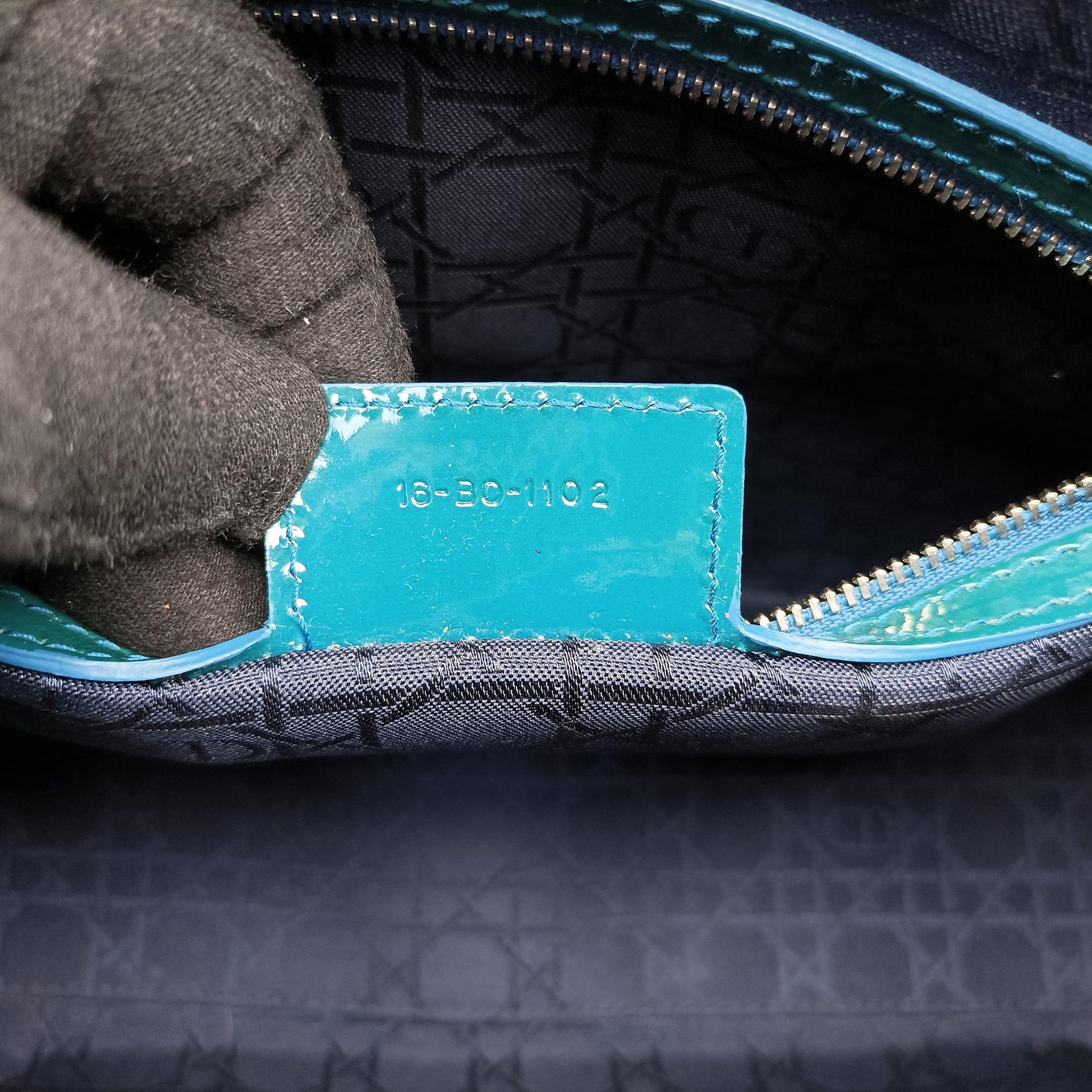 Lady Dior Blue Patent　Leather 16-BO-1102レディディオール ブルー パテント 16-BO-1102