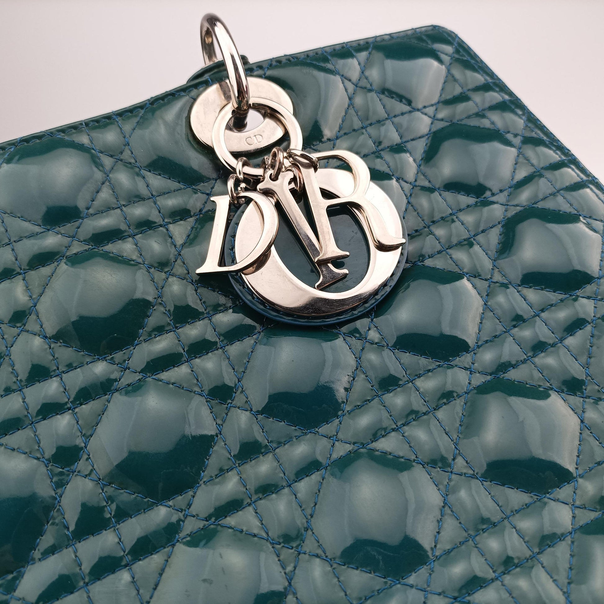 Lady Dior Blue Patent　Leather 16-BO-1102レディディオール ブルー パテント 16-BO-1102