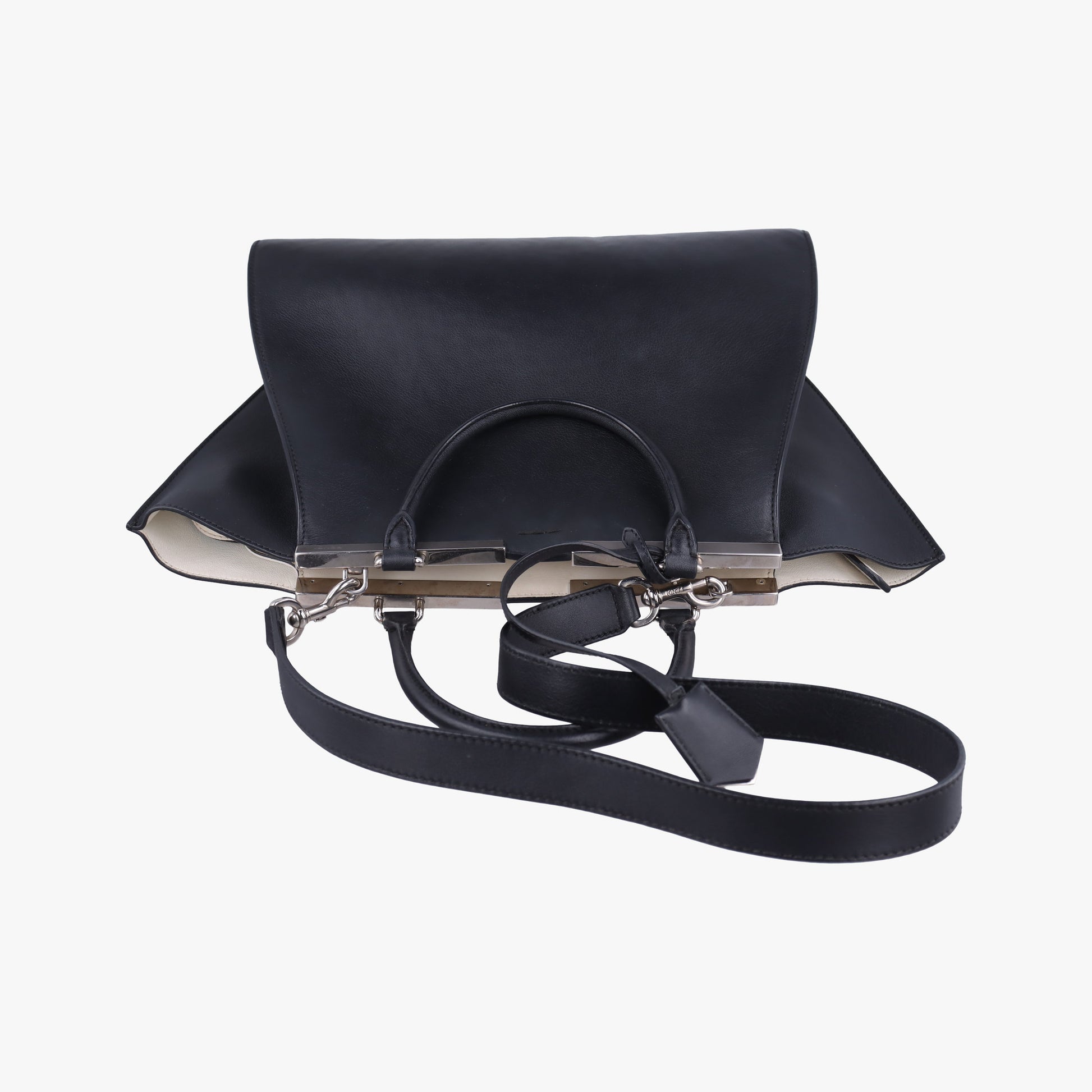 Troyage Trois Jours Black Leather 8BH279 8BH279-1A5 158-8762トロワジュール ブラック レザー 8BH279 8BH279-1A5 158-8762