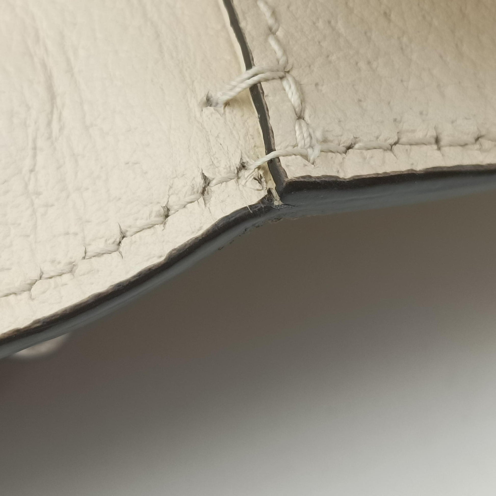 Dionysus White Leather 421970 D031882815ディオニュソス ホワイト レザー 421970 D031882815