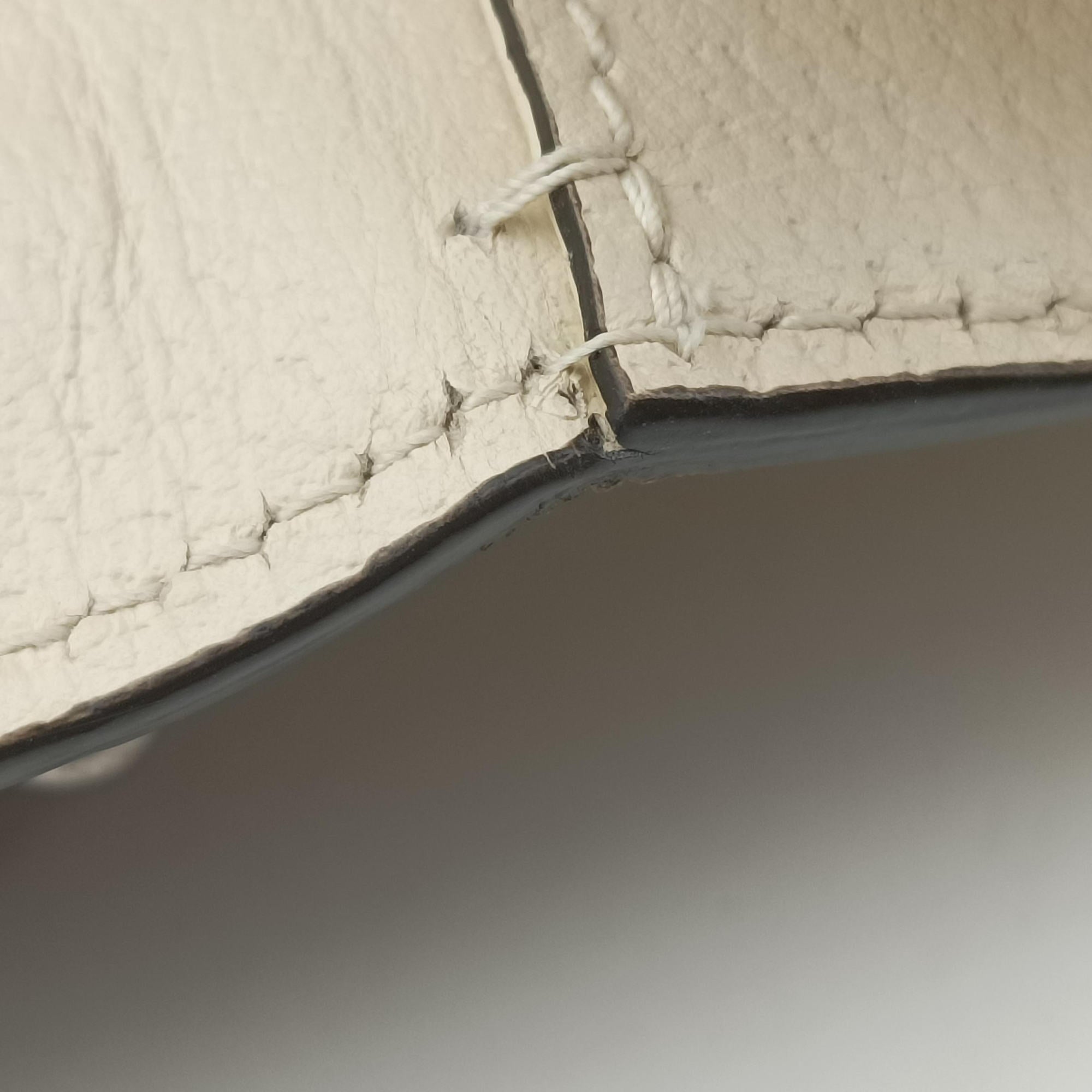 Dionysus White Leather 421970 D031882815ディオニュソス ホワイト レザー 421970 D031882815