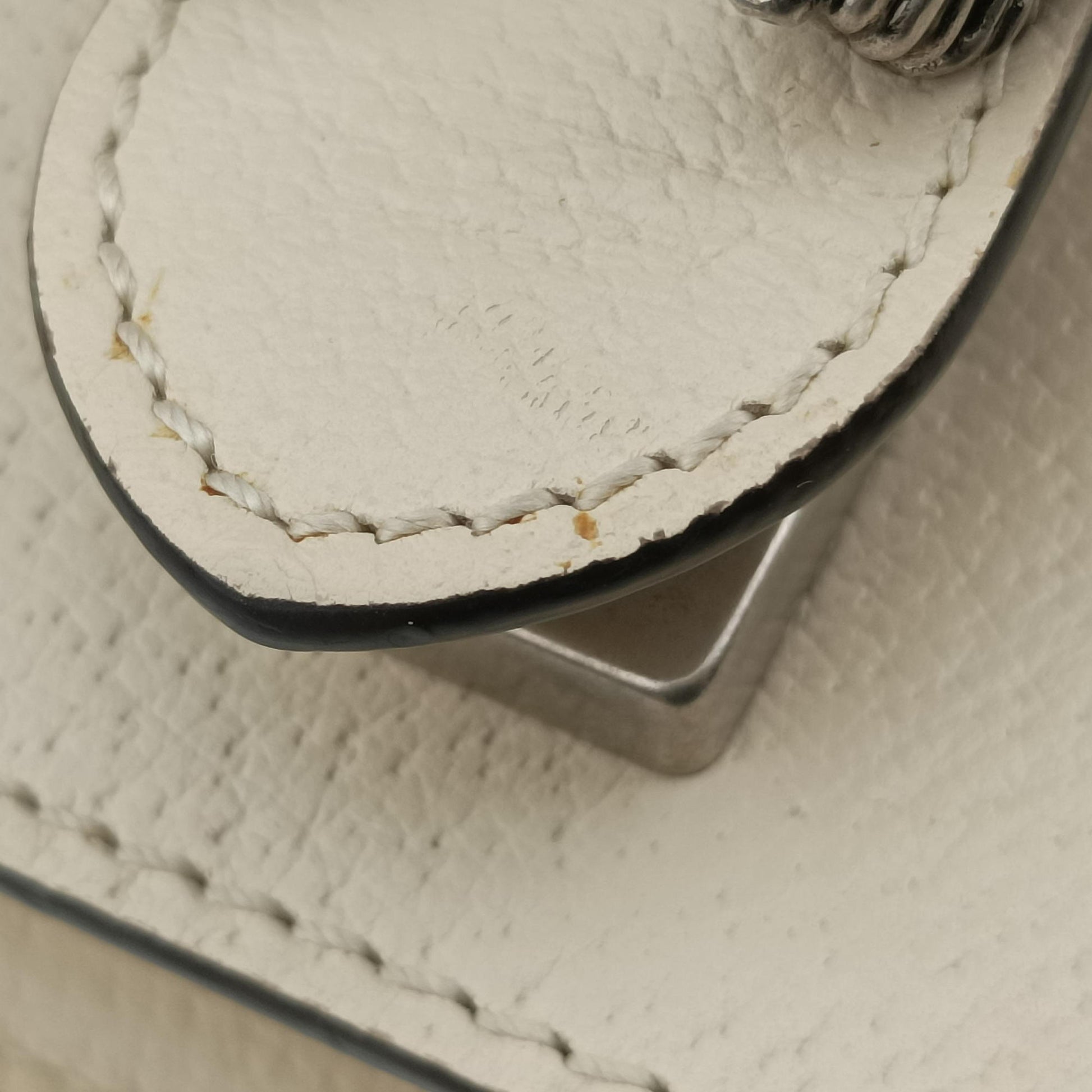 Dionysus White Leather 421970 D031882815ディオニュソス ホワイト レザー 421970 D031882815
