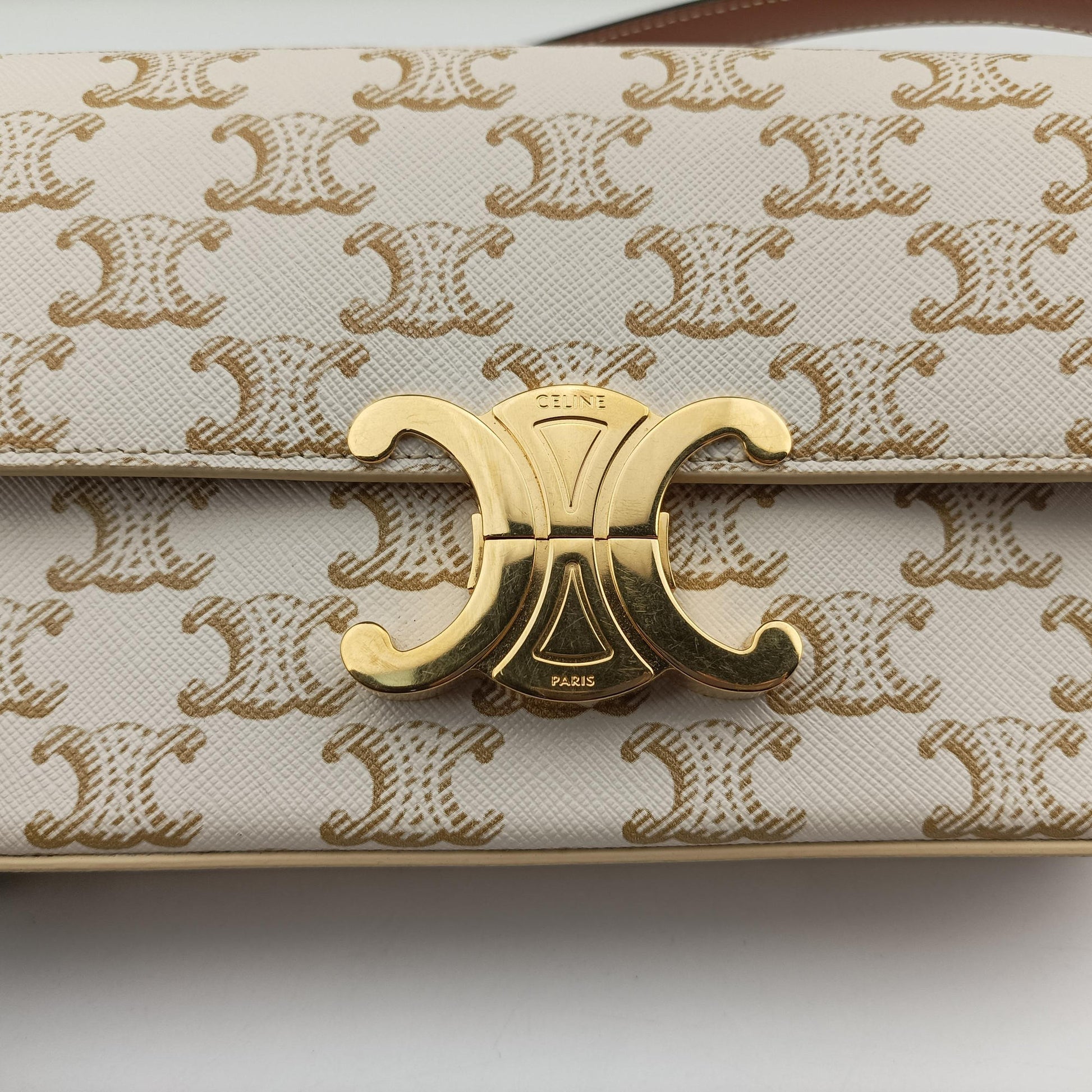 Claude Triomphe white x brown PVC coated canvas x Leather W-CU-2251クロード トリオンフ ホワイトxブラウン PVCコーティングキャンバスxレザー W-CU-2251