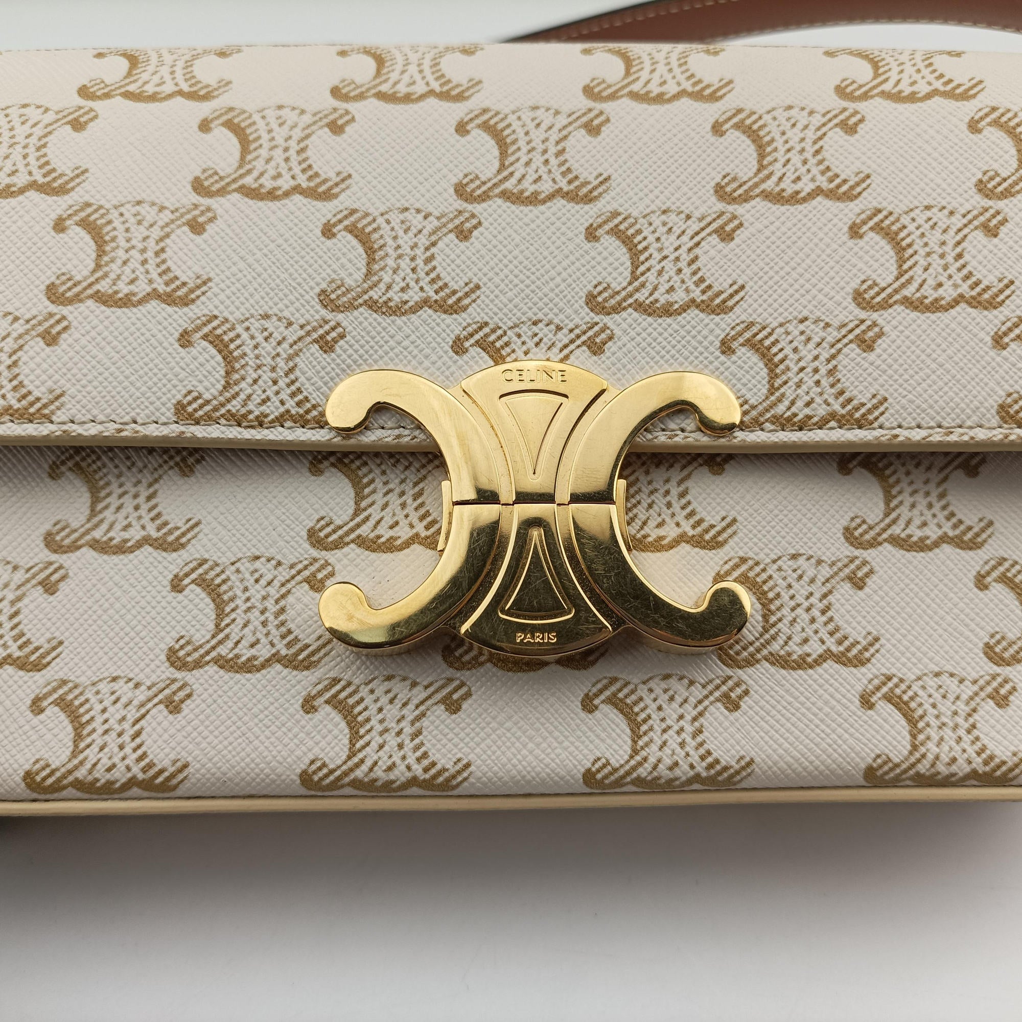 Claude Triomphe white x brown PVC coated canvas x Leather W-CU-2251クロード トリオンフ ホワイトxブラウン PVCコーティングキャンバスxレザー W-CU-2251