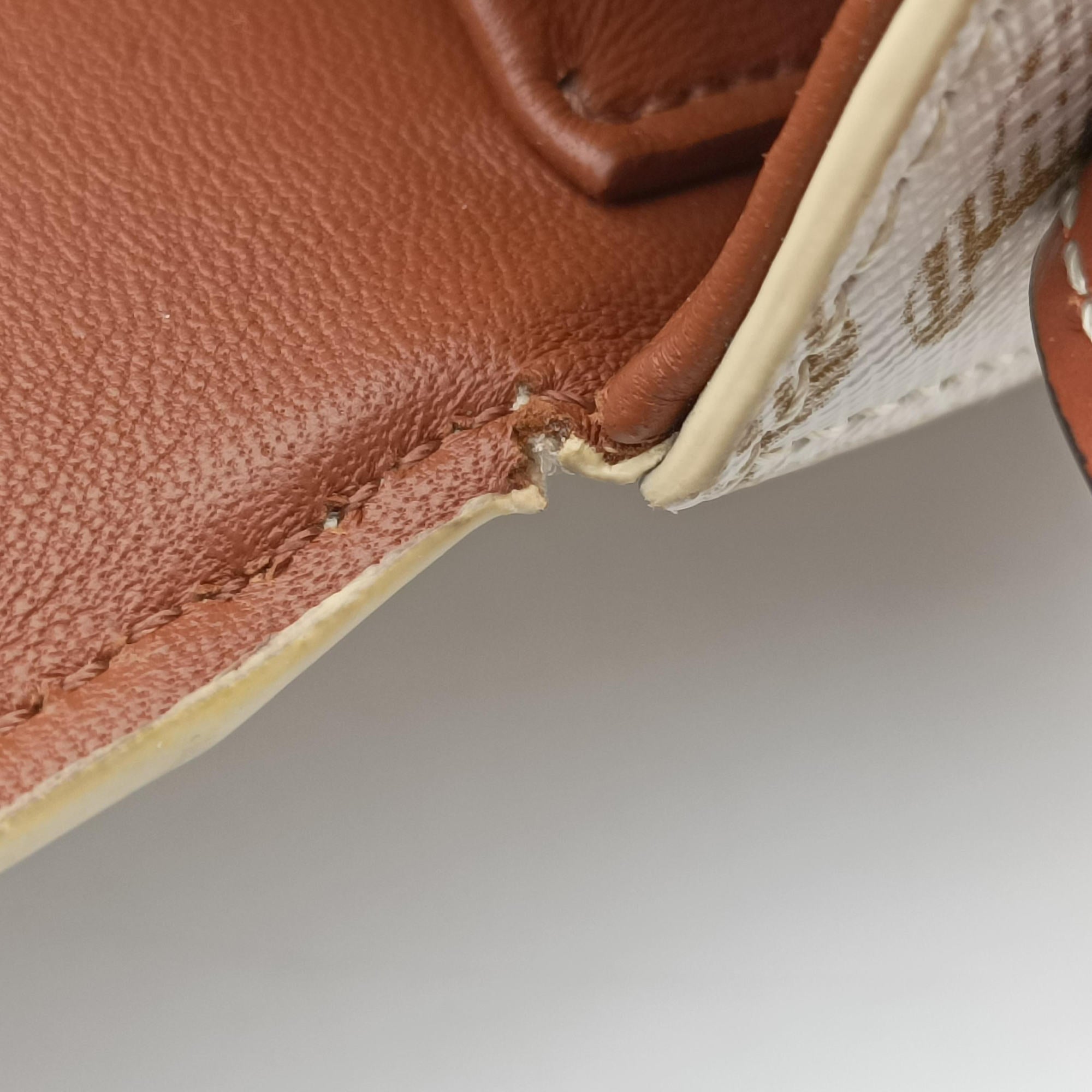 Claude Triomphe white x brown PVC coated canvas x Leather W-CU-2251クロード トリオンフ ホワイトxブラウン PVCコーティングキャンバスxレザー W-CU-2251