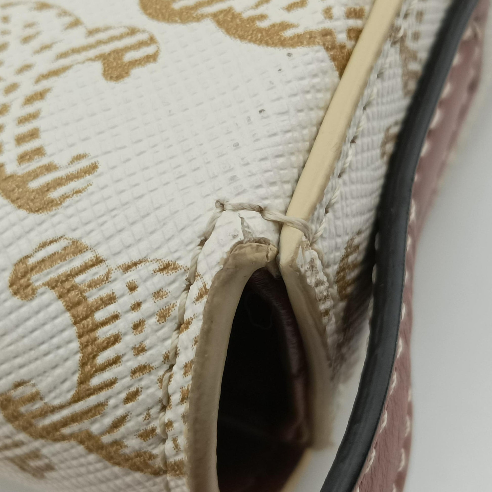 Claude Triomphe white x brown PVC coated canvas x Leather W-CU-2251クロード トリオンフ ホワイトxブラウン PVCコーティングキャンバスxレザー W-CU-2251