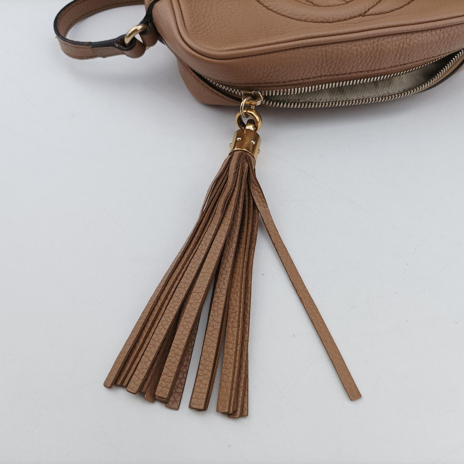 Soho Beige Leather 308364 F022777683ソーホー ベージュ レザー 308364 F022777683