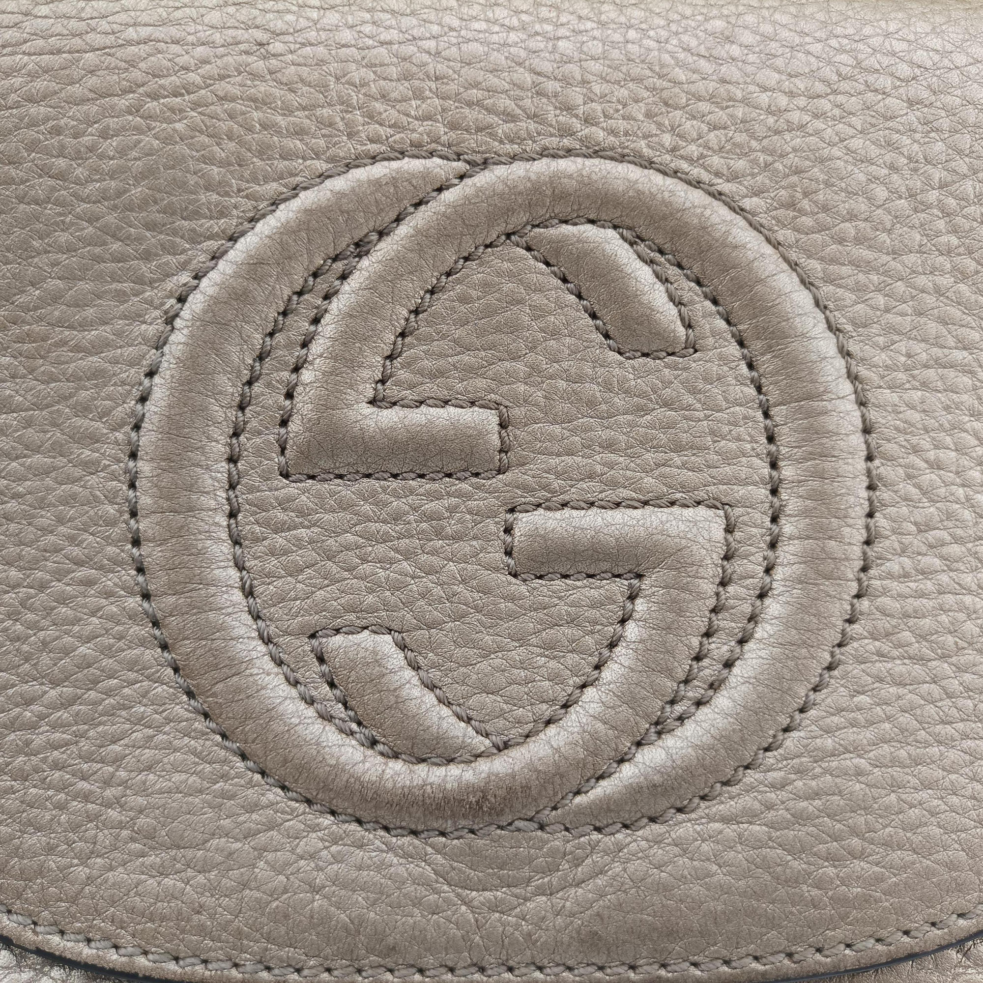 Soho Golden Leather 323190 F014831523ソーホー ゴールド レザー 323190 F014831523