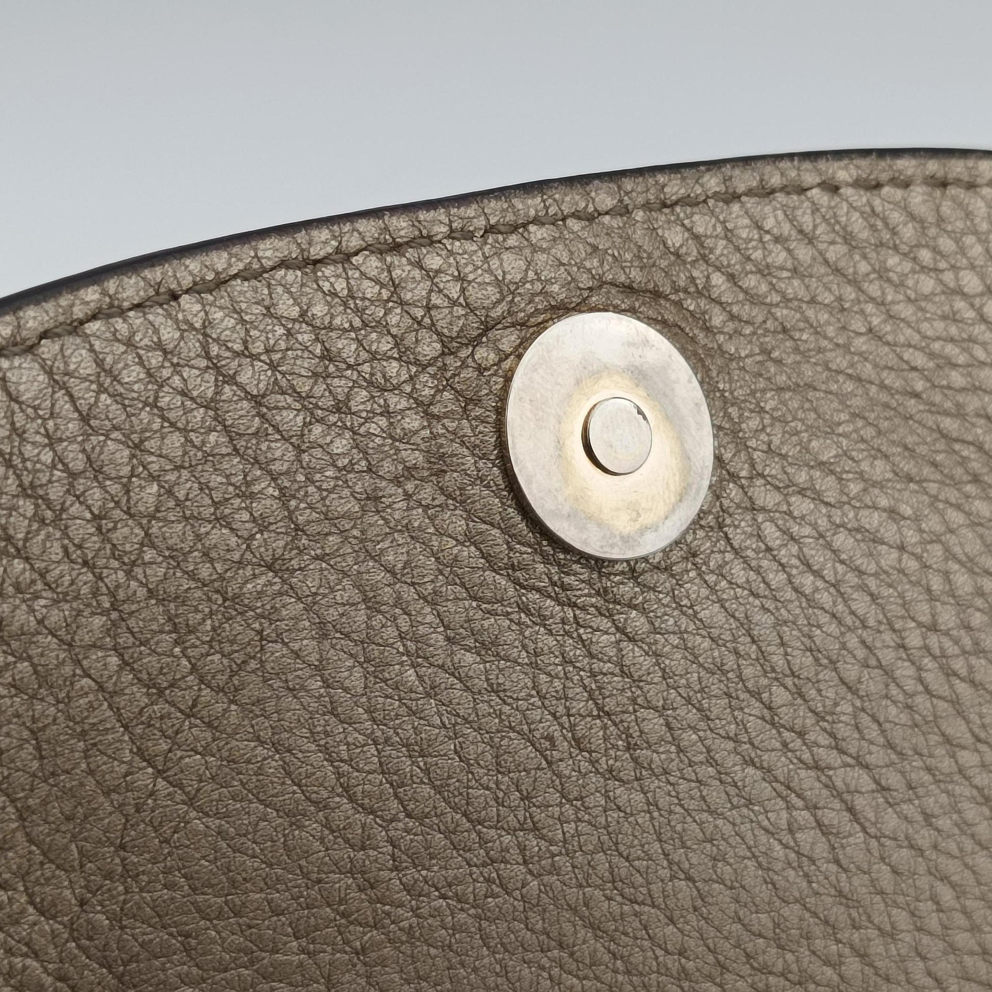 Soho Golden Leather 323190 F014831523ソーホー ゴールド レザー 323190 F014831523