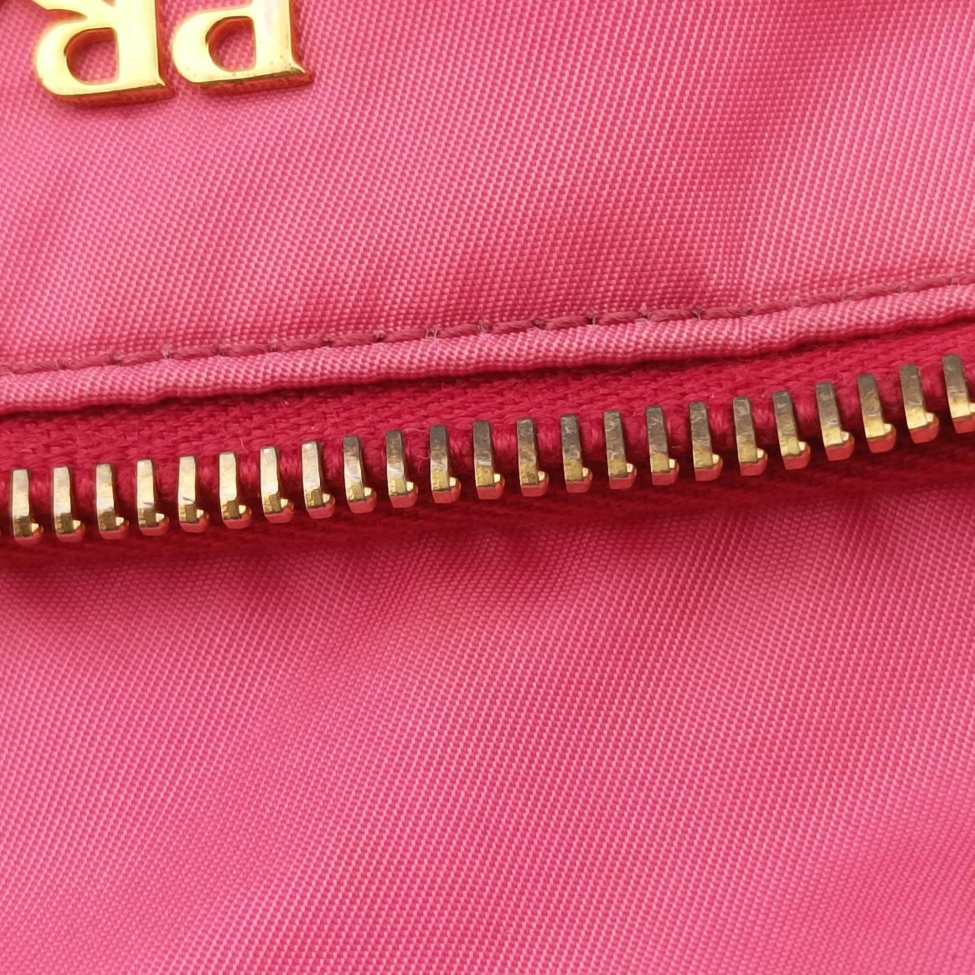 Tessuto Ibisco Nylon × Saffiano Leather BT0689 165テスート イビスコ テスートナイロン×サフィアーノレザー BT0689 165