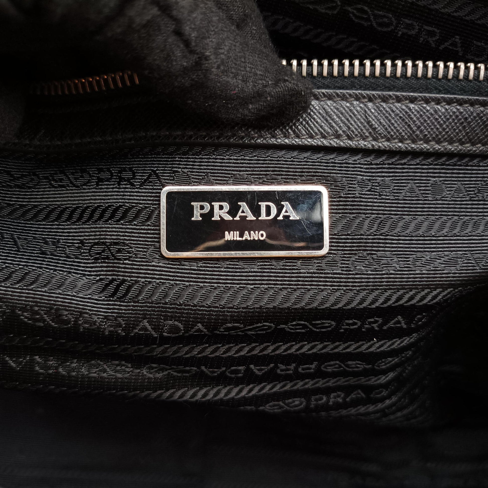 business bag briefcase Black SAFFIANO Leather 2VE363 7 R 208ビジネスバッグ ブリーフケース ブラック サフィアーノレザー 2VE363 7 R 208