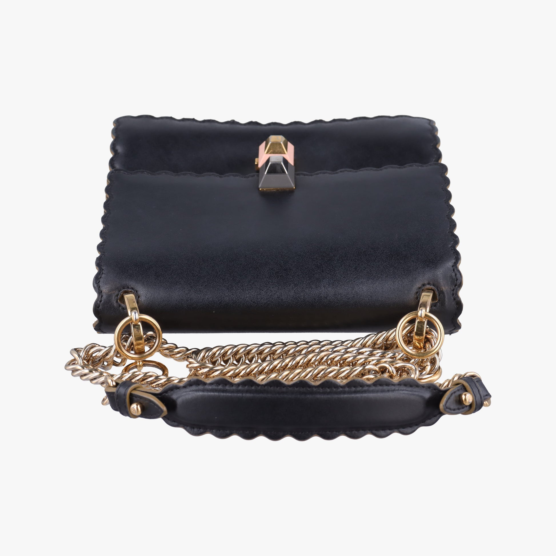 Studded Kan I Black Leather 8M0381 8M0381 A18Q 188-8241スタッズ キャナイ ブラック レザー 8M0381 8M0381 A18Q 188-8241