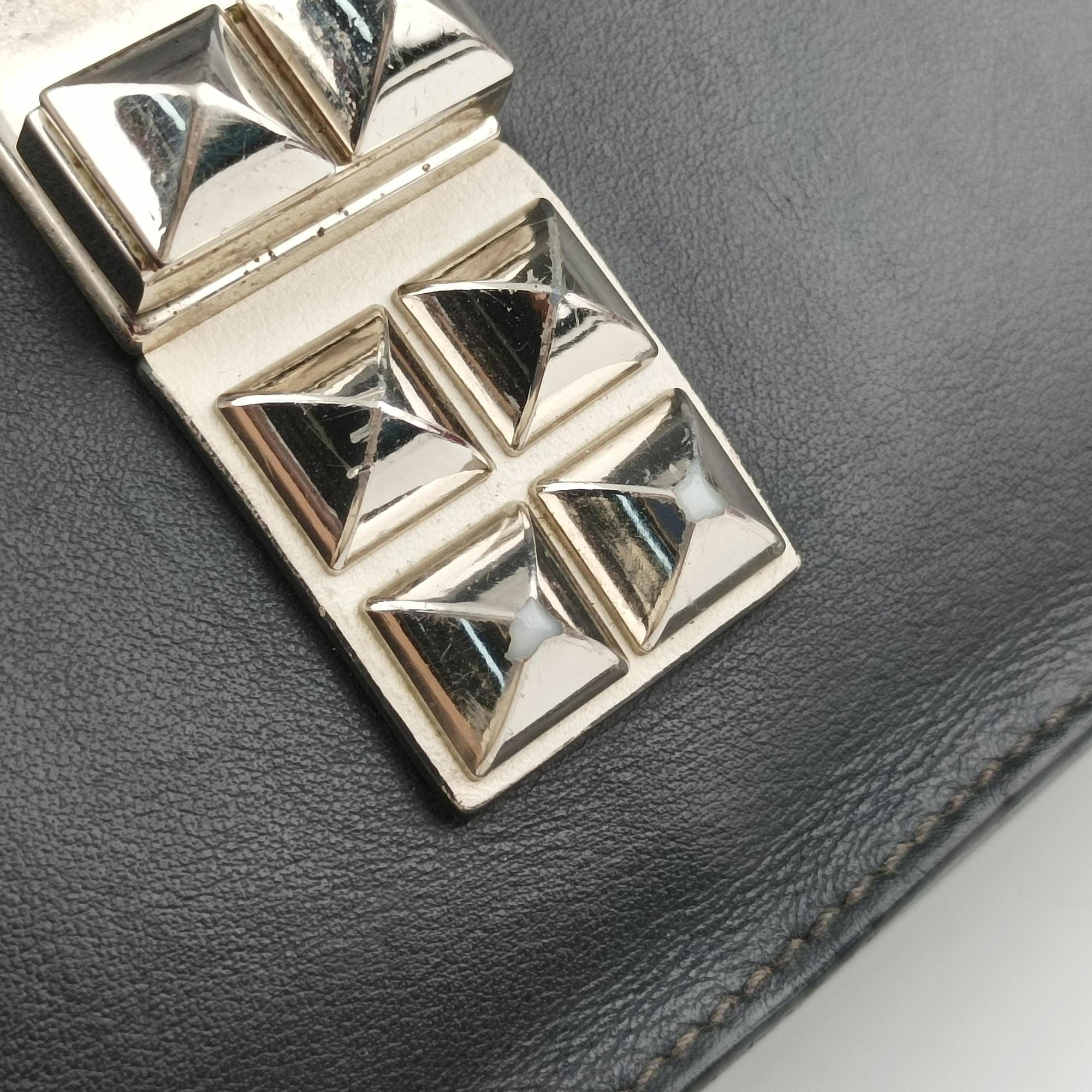 Electra Studded Black Leather×Saffiano leather 1BD120 25エレクトラ スタッズ ブラック レザー×サフィアーノレザー 1BD120 25