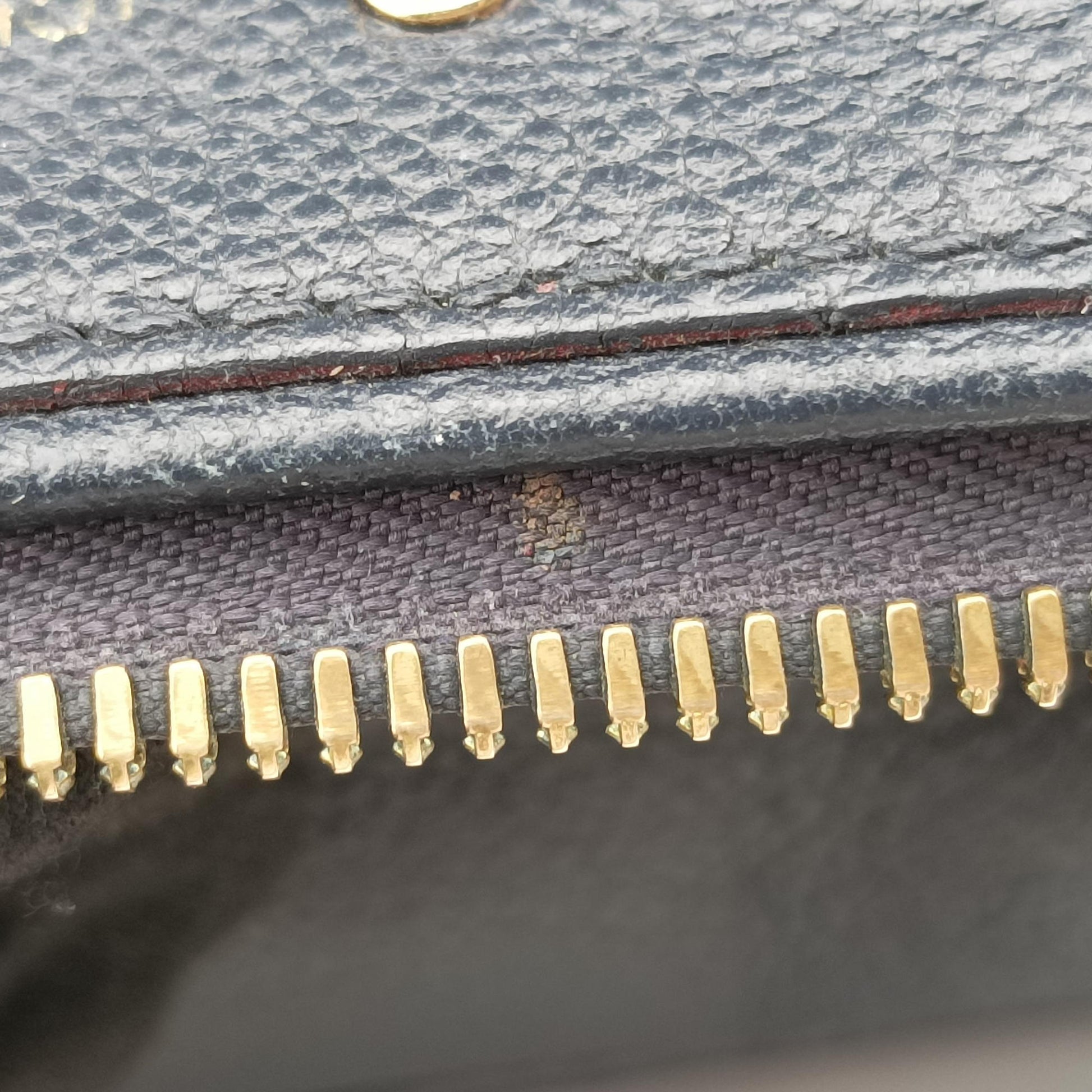 Speedy Bandouliere 30 NM Noir Monogram Empreinte M42406 AR1107スピーディ バンドリエール 30 NM ノワール モノグラム アンプラント M42406 AR1107