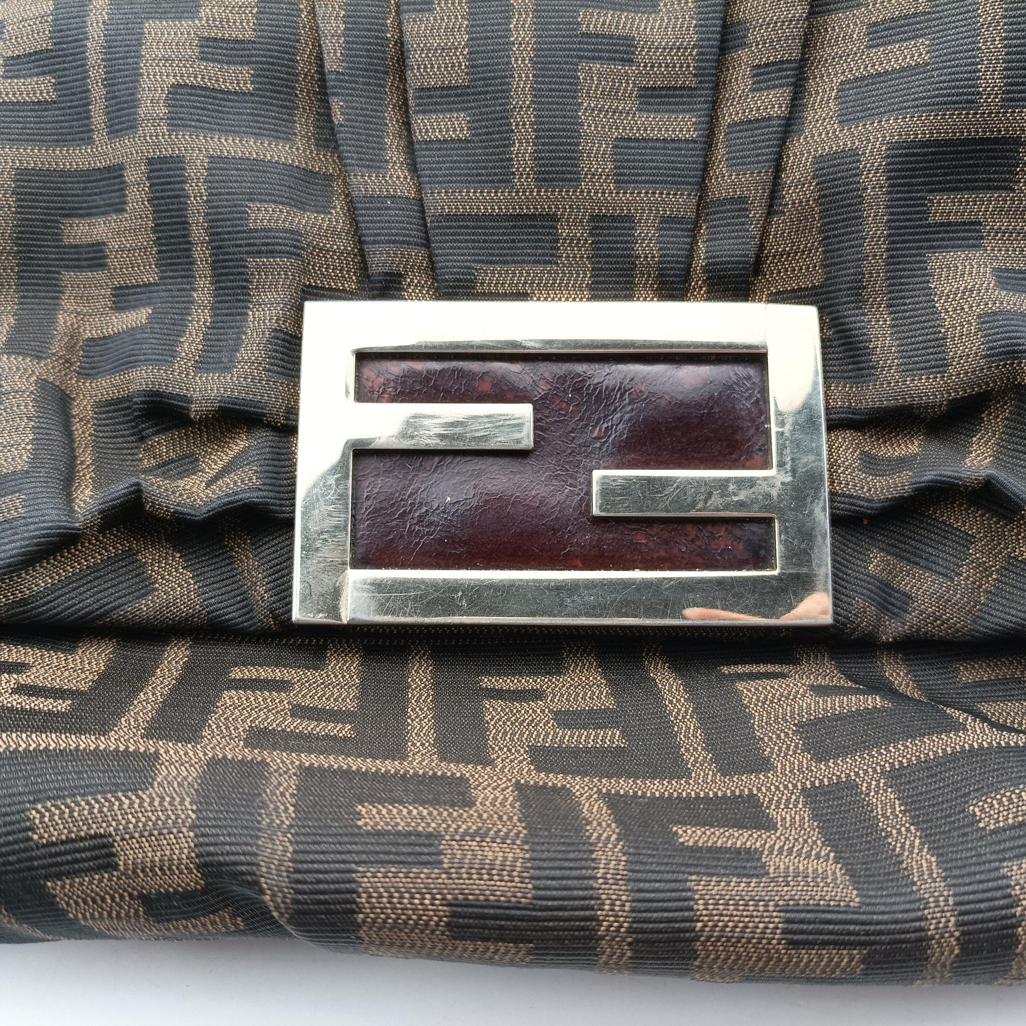 Mia Flap Brown Jacquard 8BT163 2373-8BR614-WTH-099ミア フラップ ブラウン ジャガード 8BT163 2373-8BR614-WTH-099