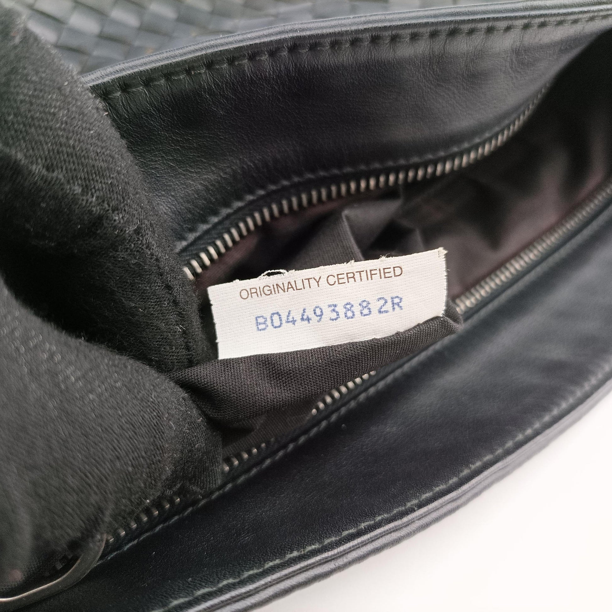Intrecciato Black lambskin B04493882Rイントレチャート ブラック ラムスキン B04493882R
