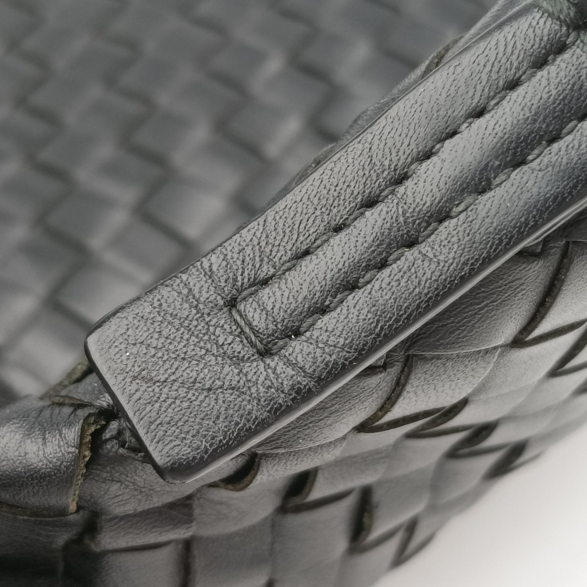 Intrecciato Black lambskin B04493882Rイントレチャート ブラック ラムスキン B04493882R
